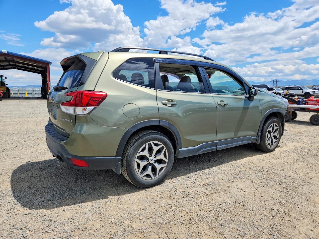 2020 Subaru Forester Premium Green vin: JF2SKAGC3LH610930