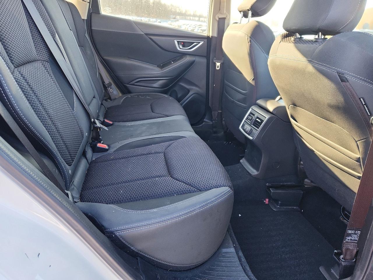 2019 Subaru Forester White vin: JF2SKAGC4KH464732