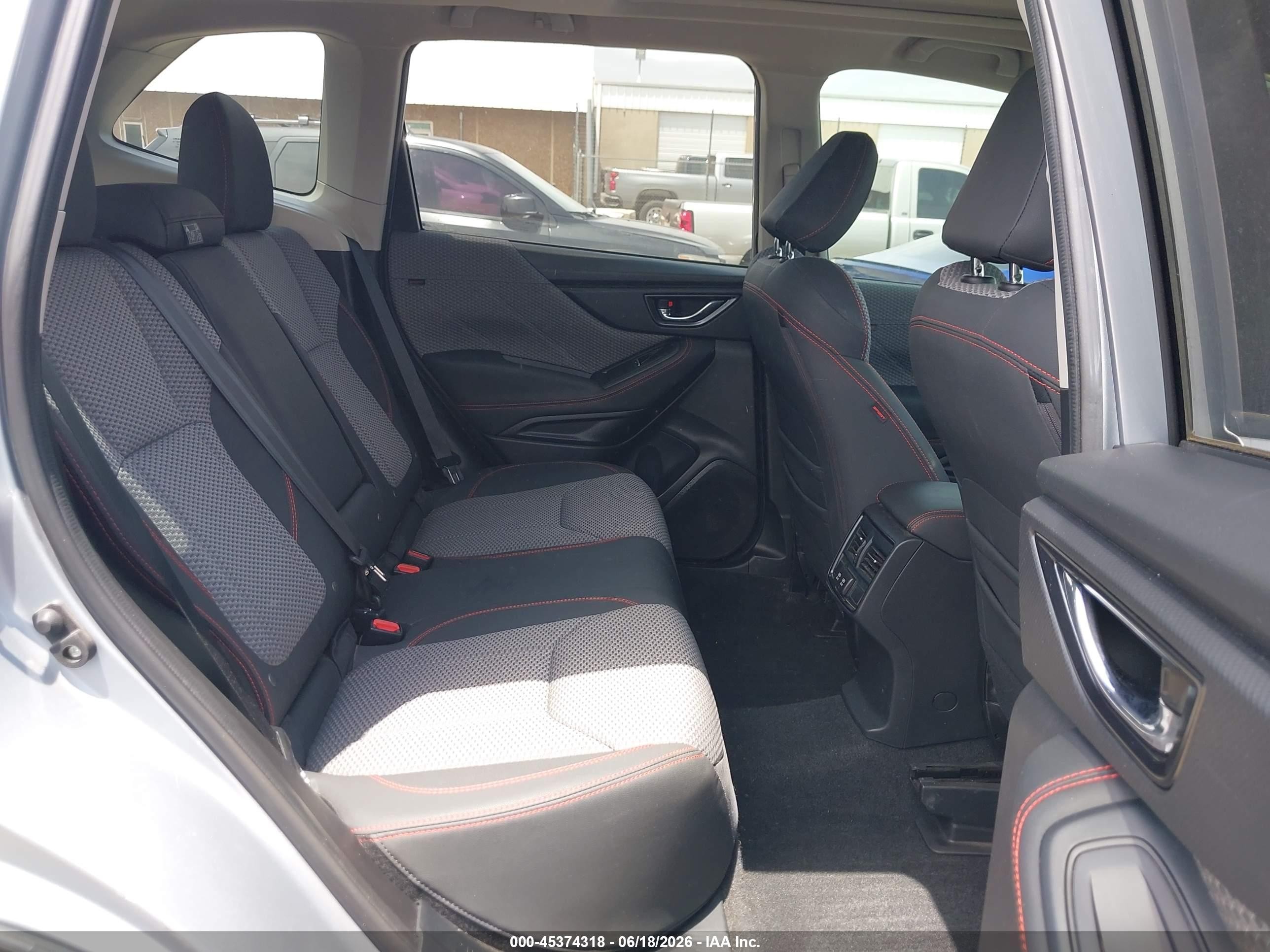 2024 Subaru Forester Sport Silver vin: JF2SKAGC5RH450607