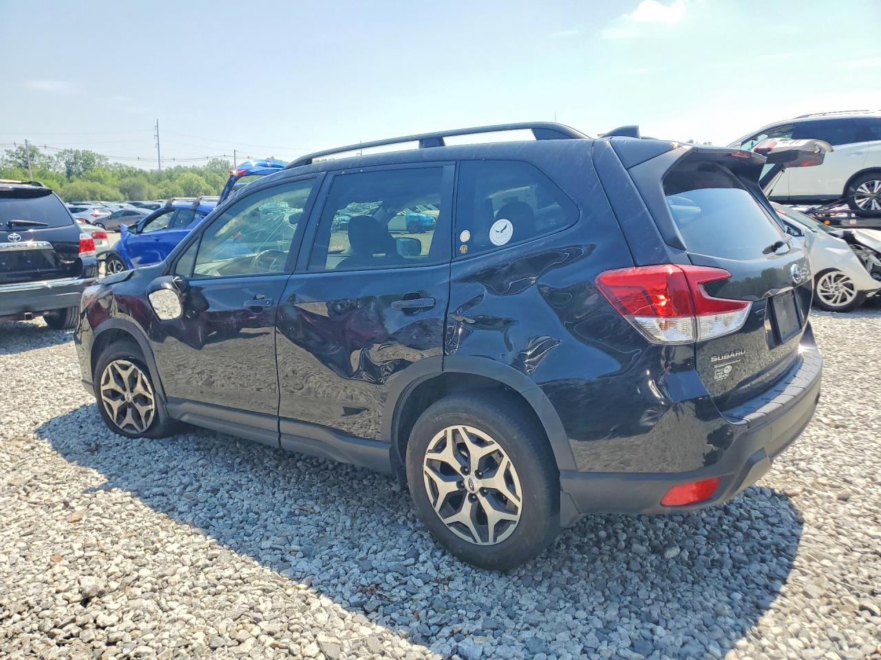 2019 Subaru Forester Premium Black vin: JF2SKAGC6KH551600