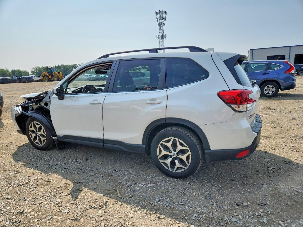 2020 Subaru Forester Premium White vin: JF2SKAGC8LH428897