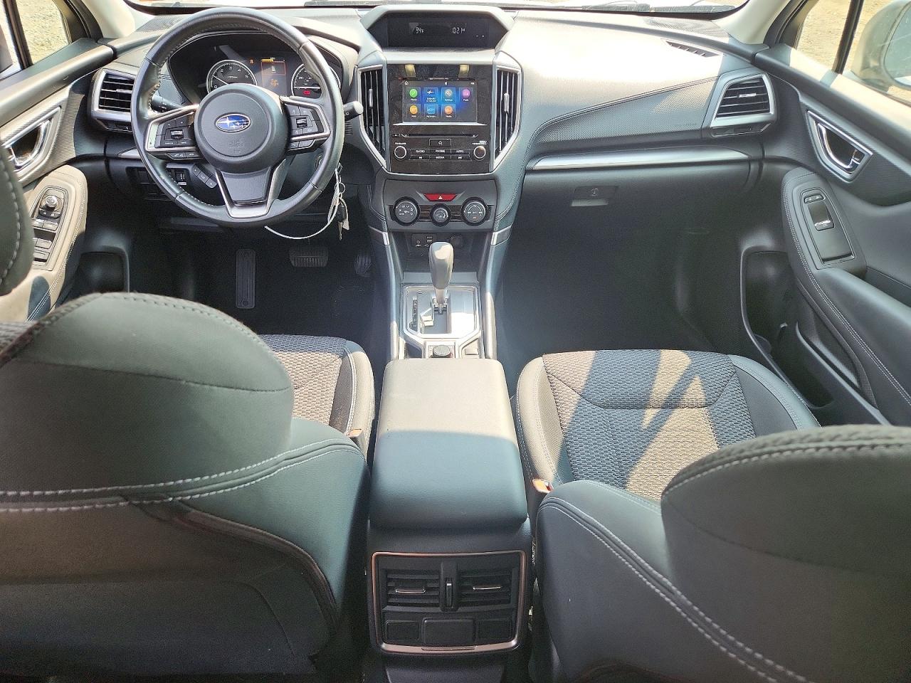 2020 Subaru Forester Premium White vin: JF2SKAGC8LH428897