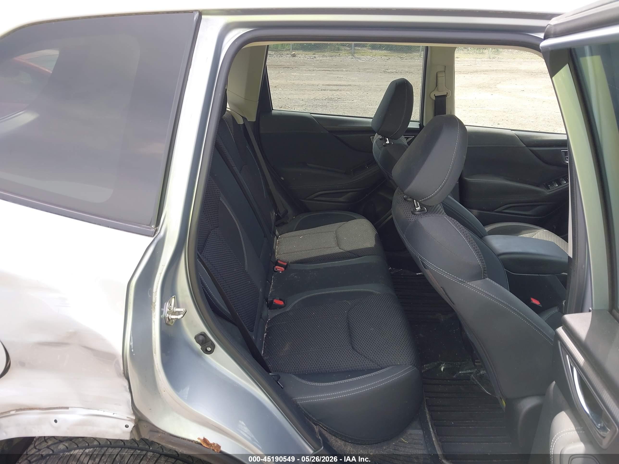 2020 Subaru Forester Premium Silver vin: JF2SKAGC8LH496469