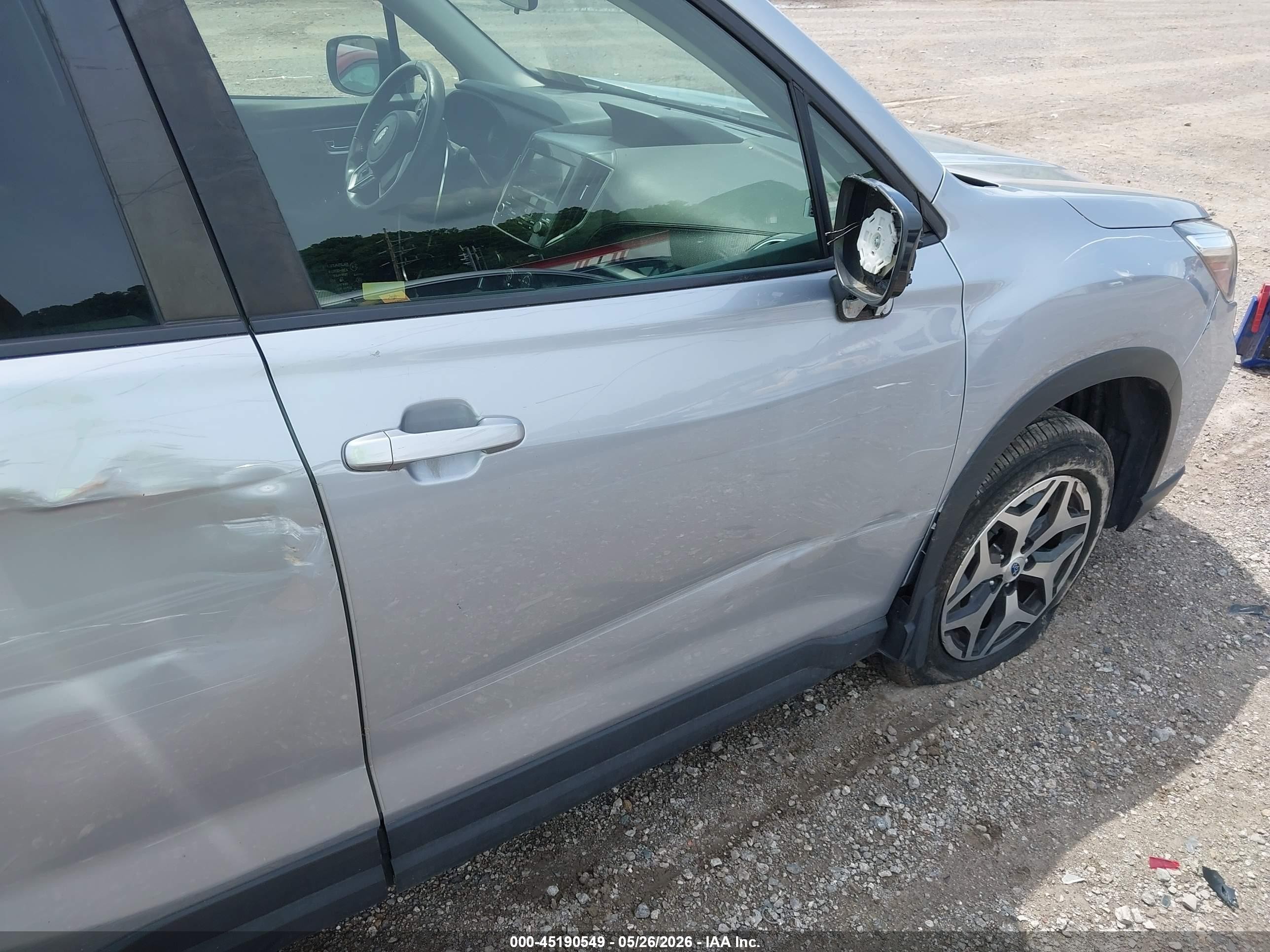 2020 Subaru Forester Premium Silver vin: JF2SKAGC8LH496469