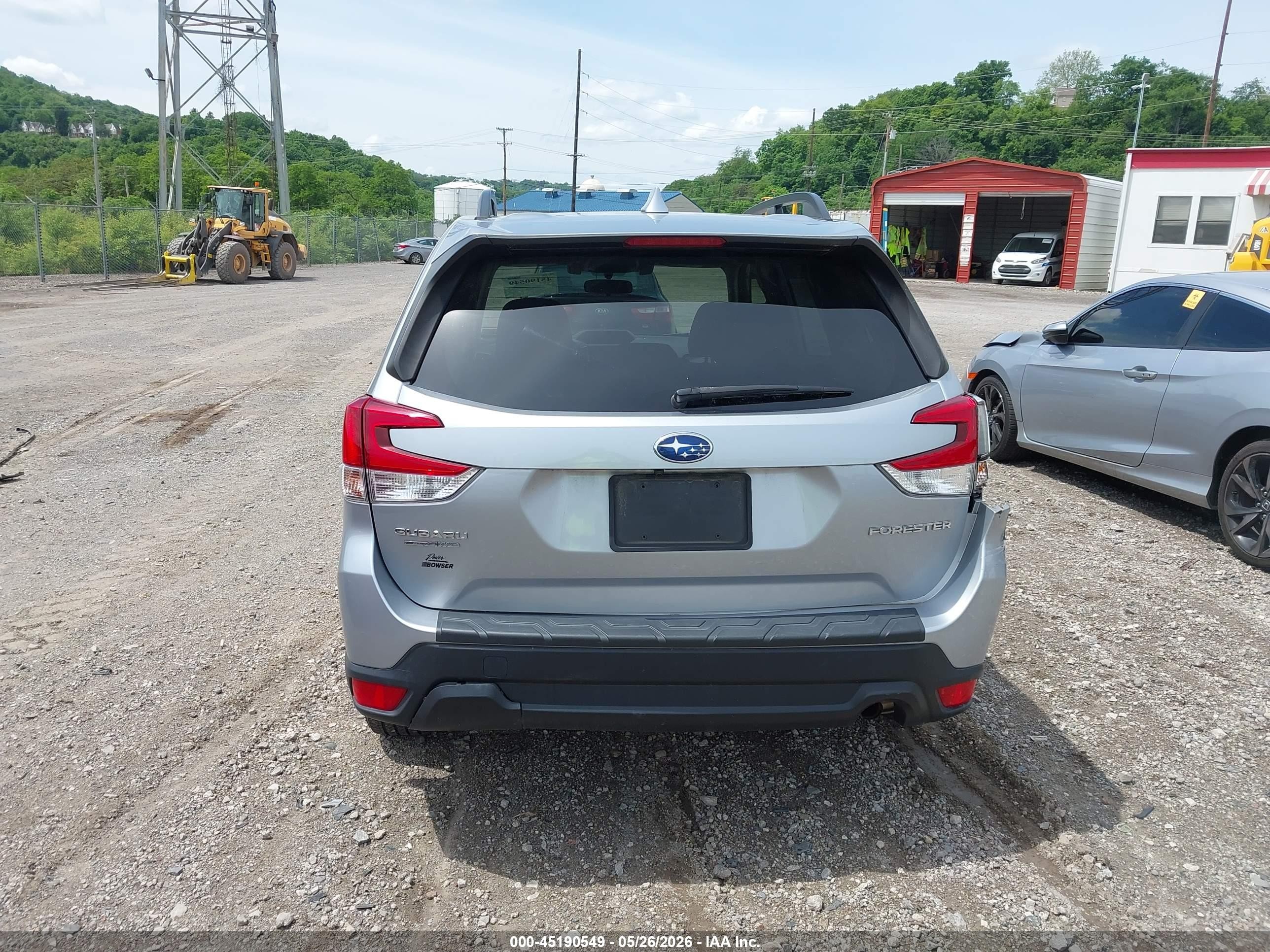 2020 Subaru Forester Premium Silver vin: JF2SKAGC8LH496469