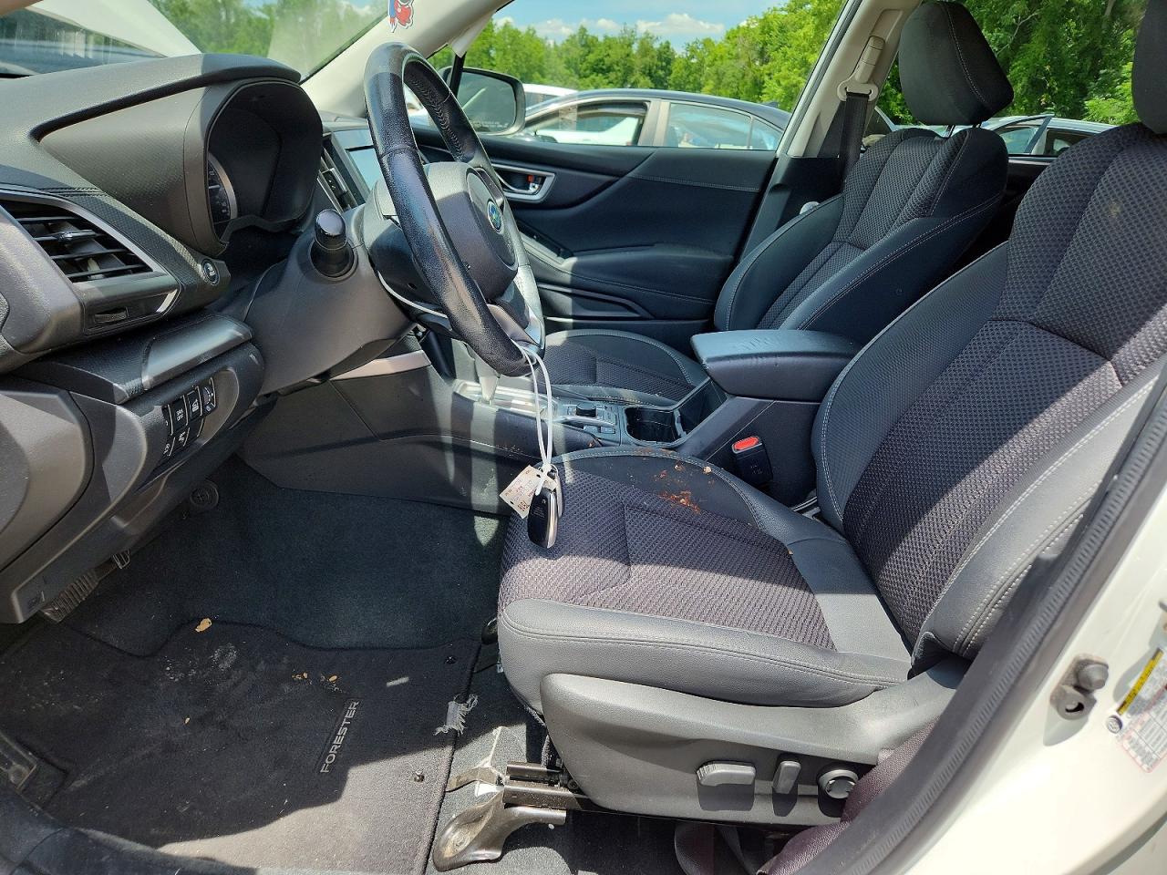 2021 Subaru Forester Premium White vin: JF2SKAJC2MH488958