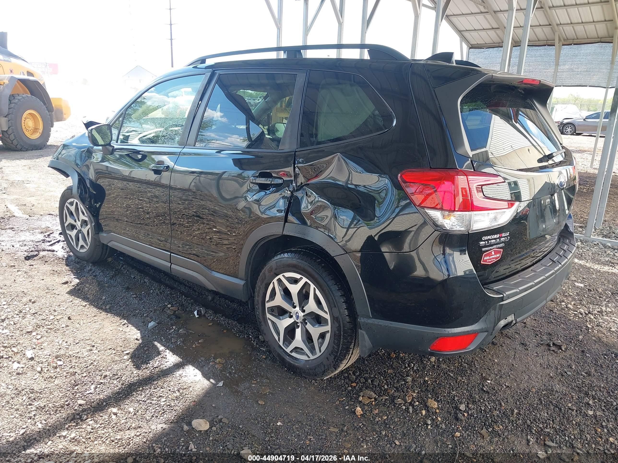 2020 Subaru Forester Premium Black vin: JF2SKAJC4LH442188