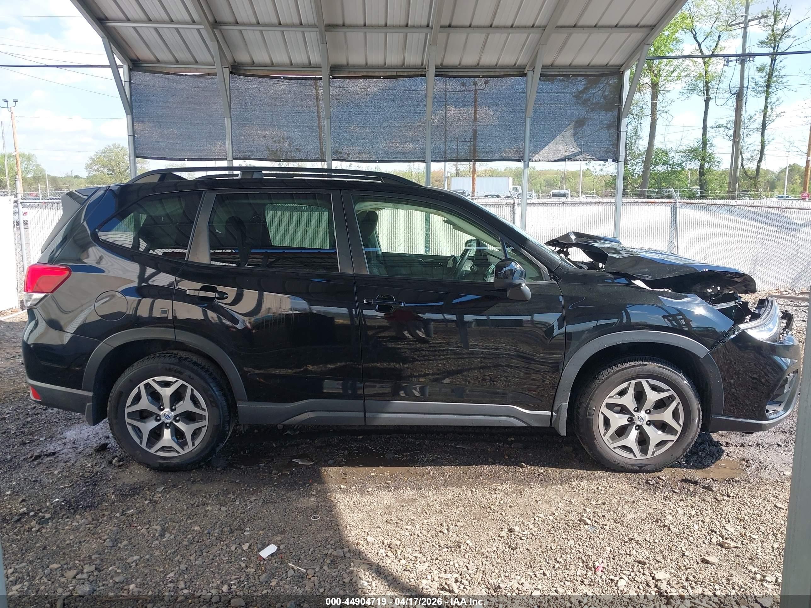 2020 Subaru Forester Premium Black vin: JF2SKAJC4LH442188