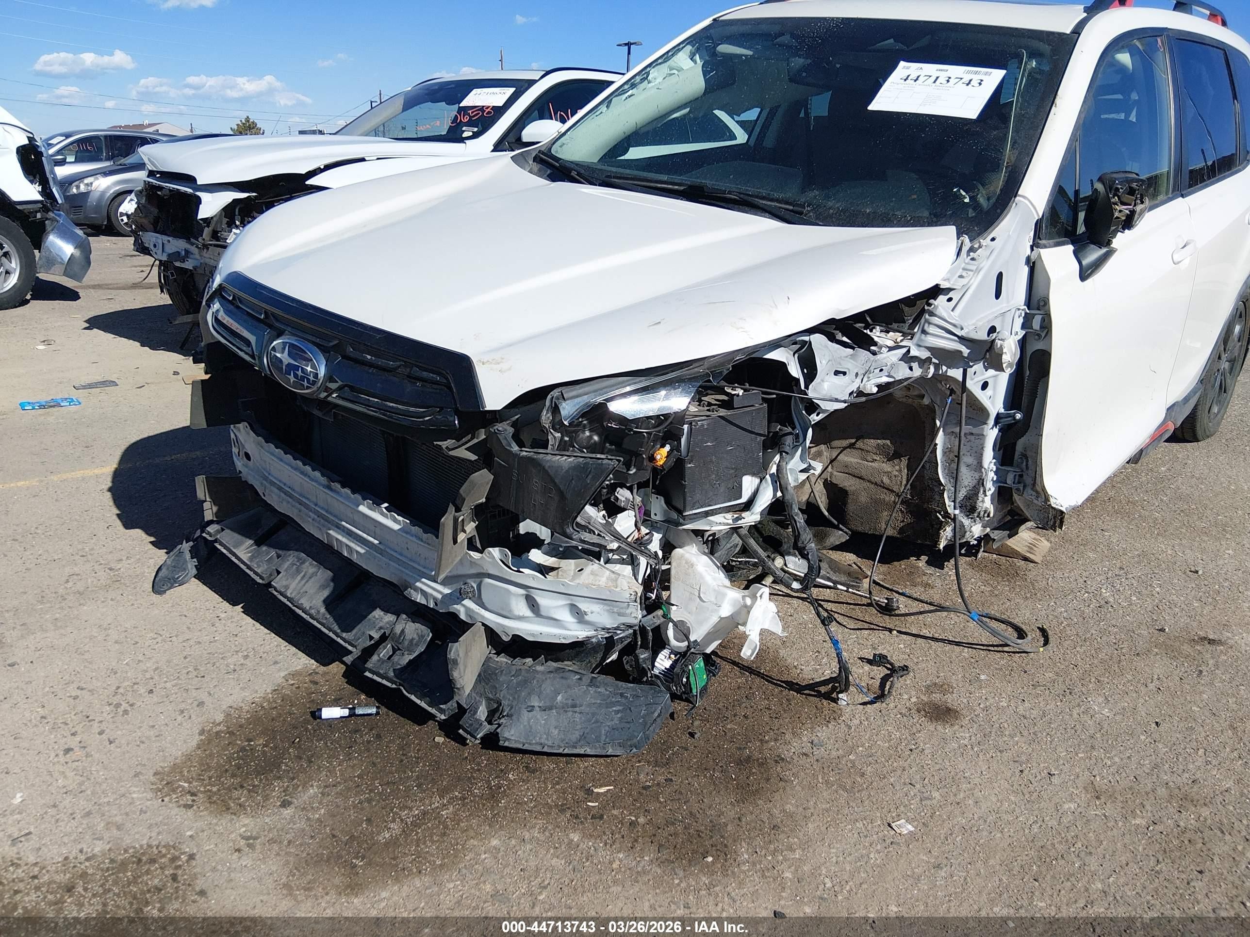 2022 Subaru Forester Sport White vin: JF2SKAJC5NH506967