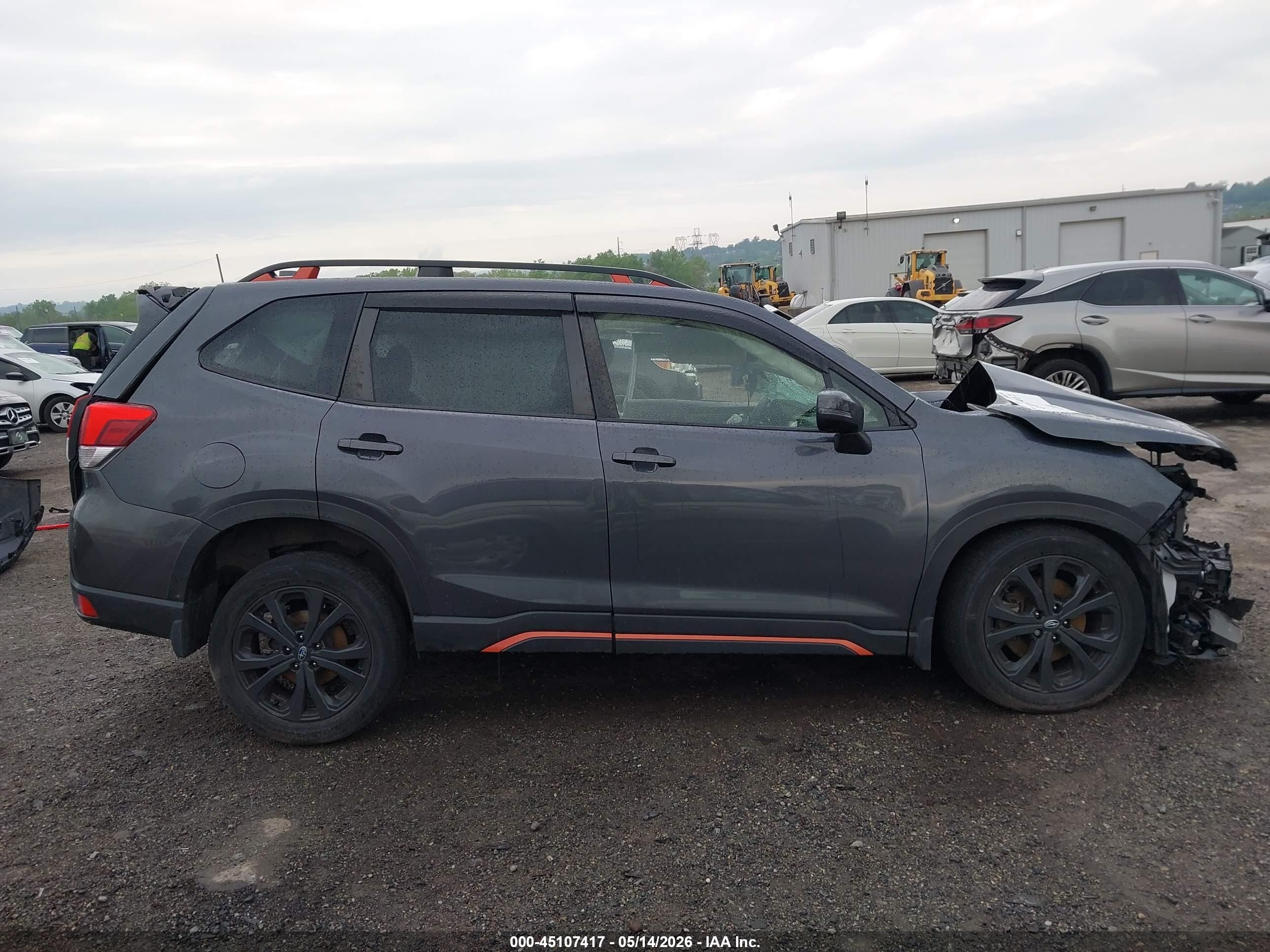 2023 Subaru Forester Sport Gray vin: JF2SKAJC5PH452492