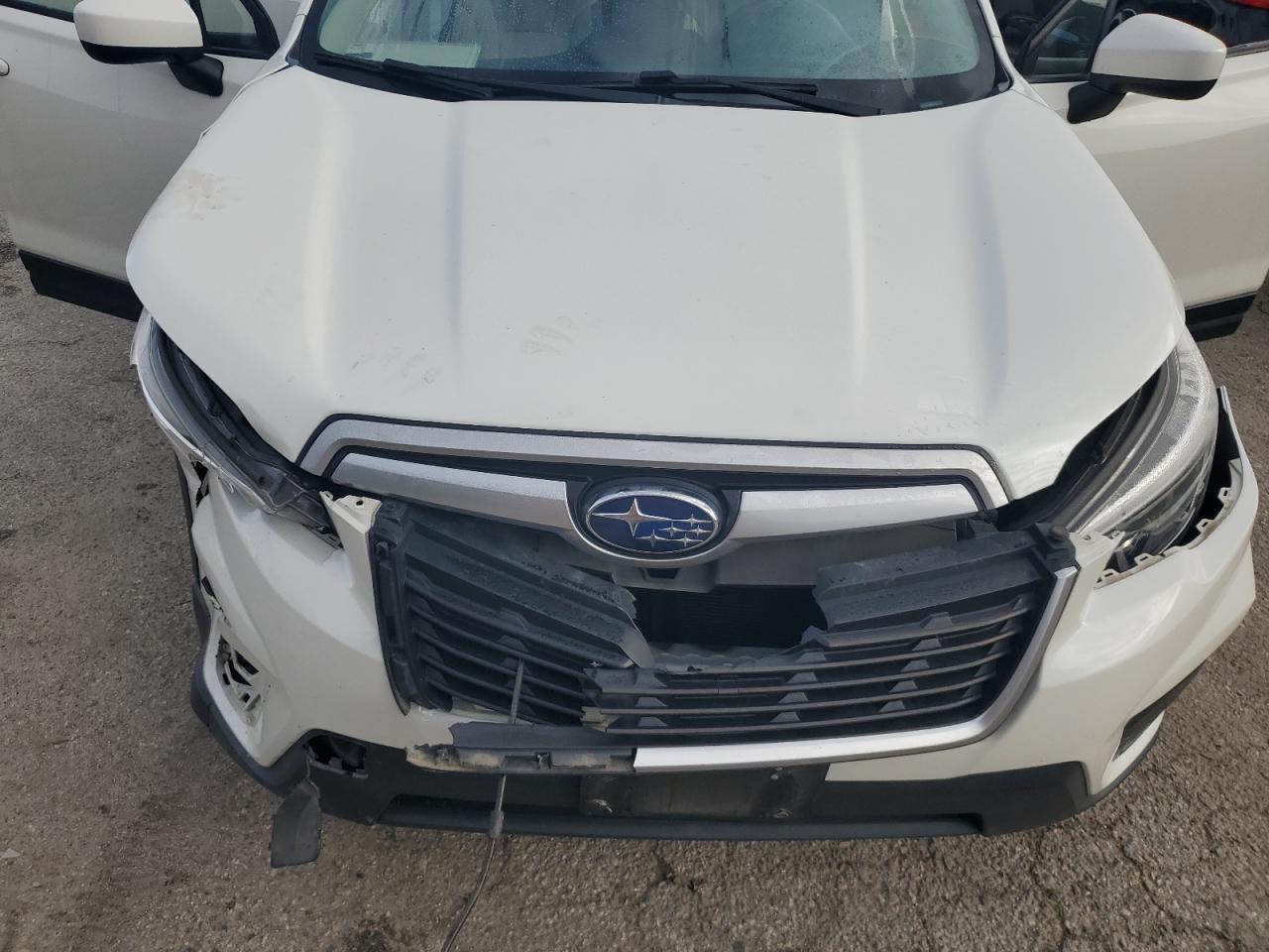 2021 Subaru Forester Premium Белый vin: JF2SKAJC8MH473414
