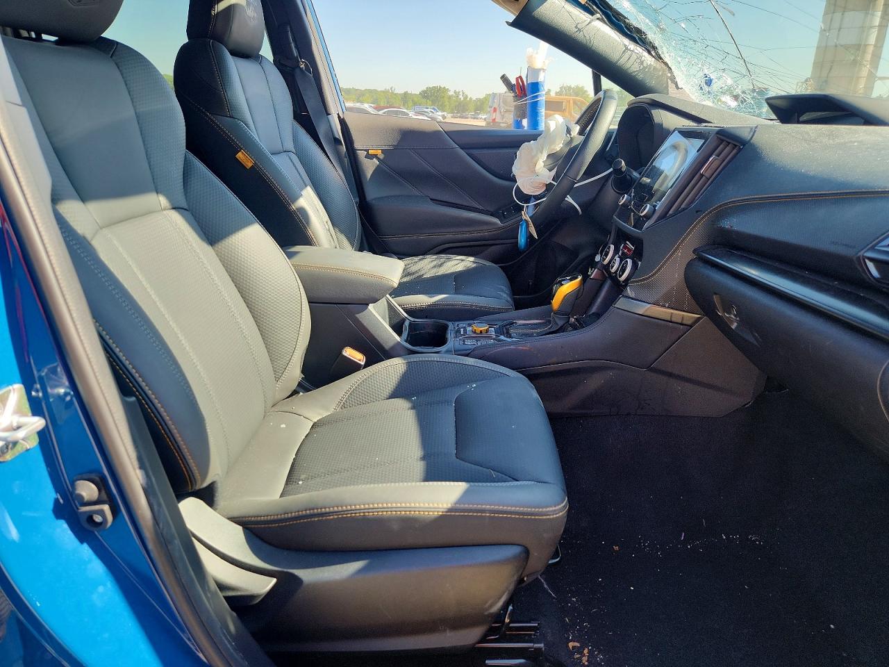 2024 Subaru Forester Wilderness Синий vin: JF2SKAJC9RH521722