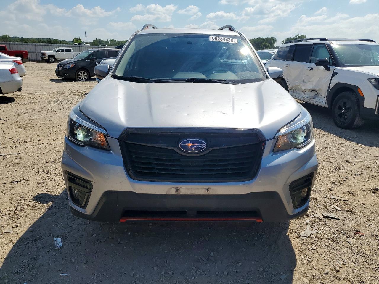 2019 Subaru Forester Sport Серый vin: JF2SKAKCXKH553972