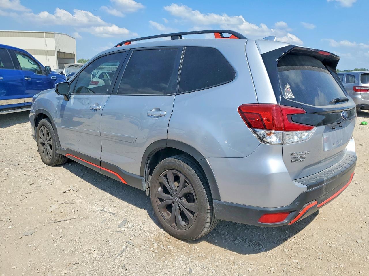 2019 Subaru Forester Sport Серый vin: JF2SKAKCXKH553972