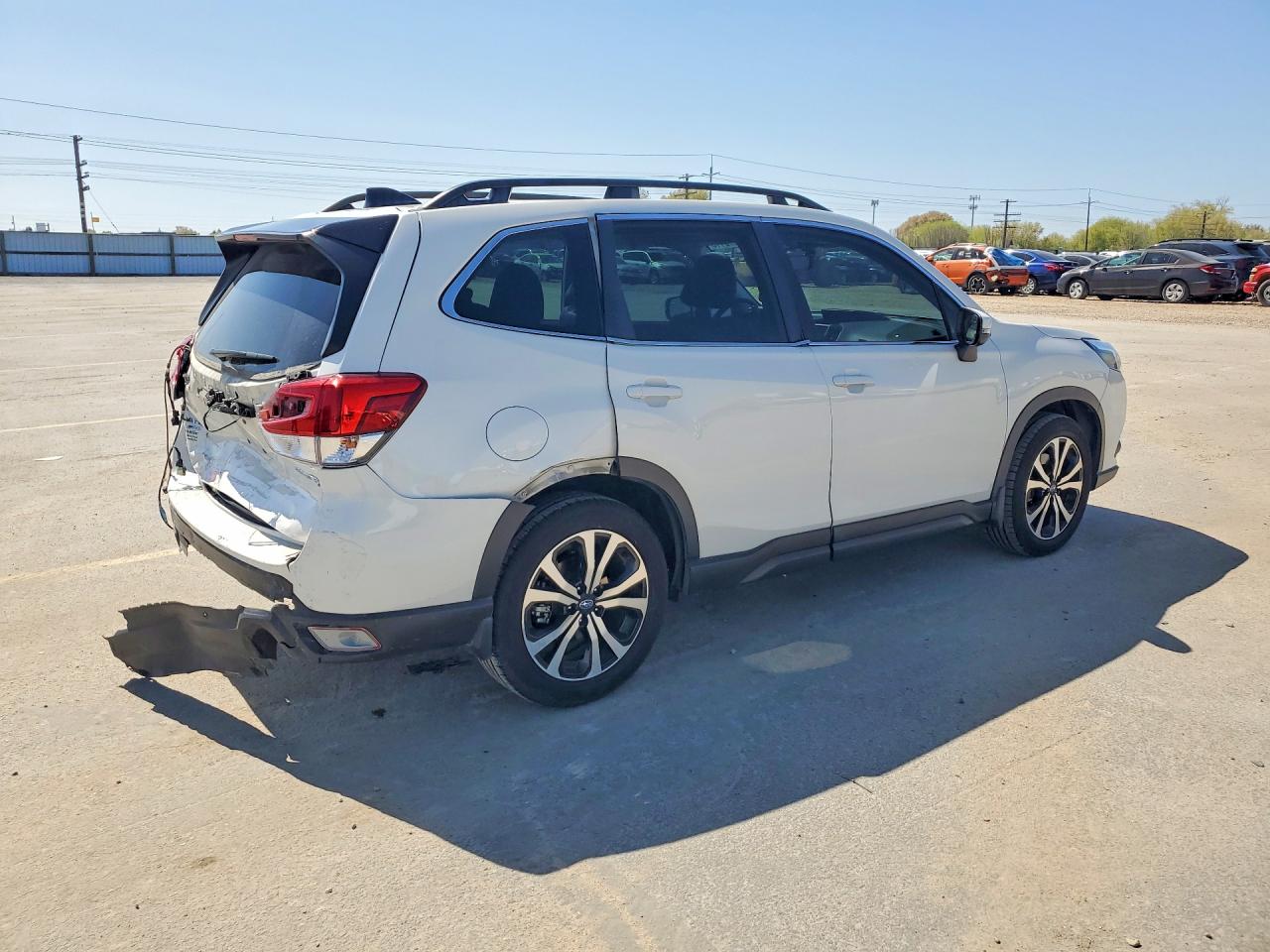 2024 Subaru Forester White vin: JF2SKALC7RH429974