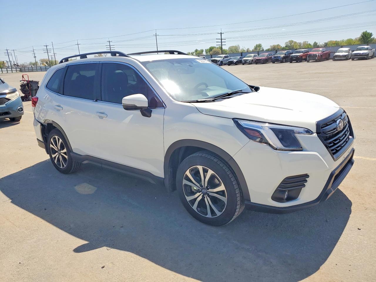 2024 Subaru Forester White vin: JF2SKALC7RH429974