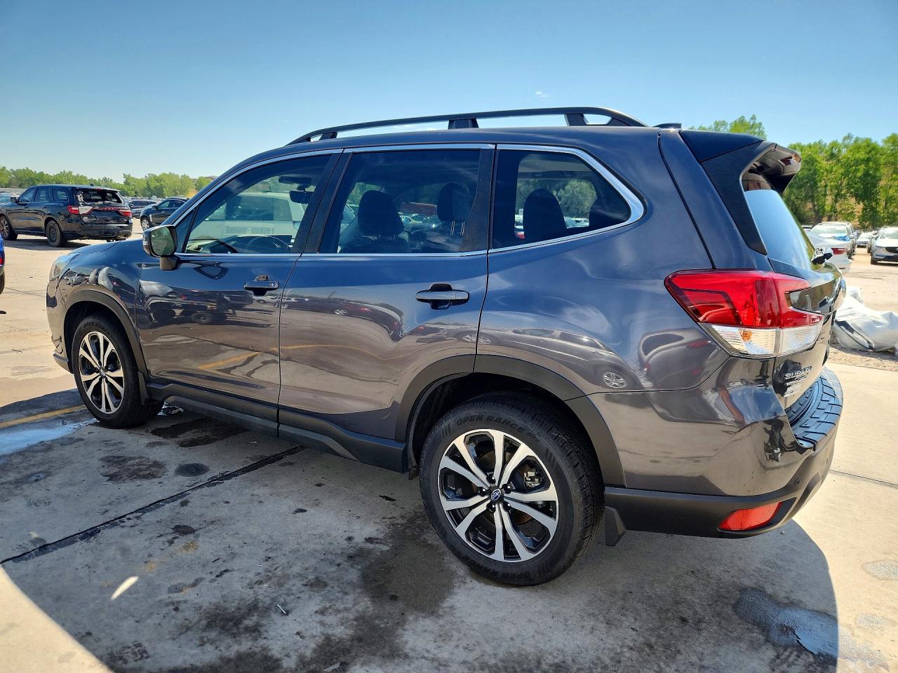 2024 Subaru Forester Limited Угольный vin: JF2SKALC8RH429045