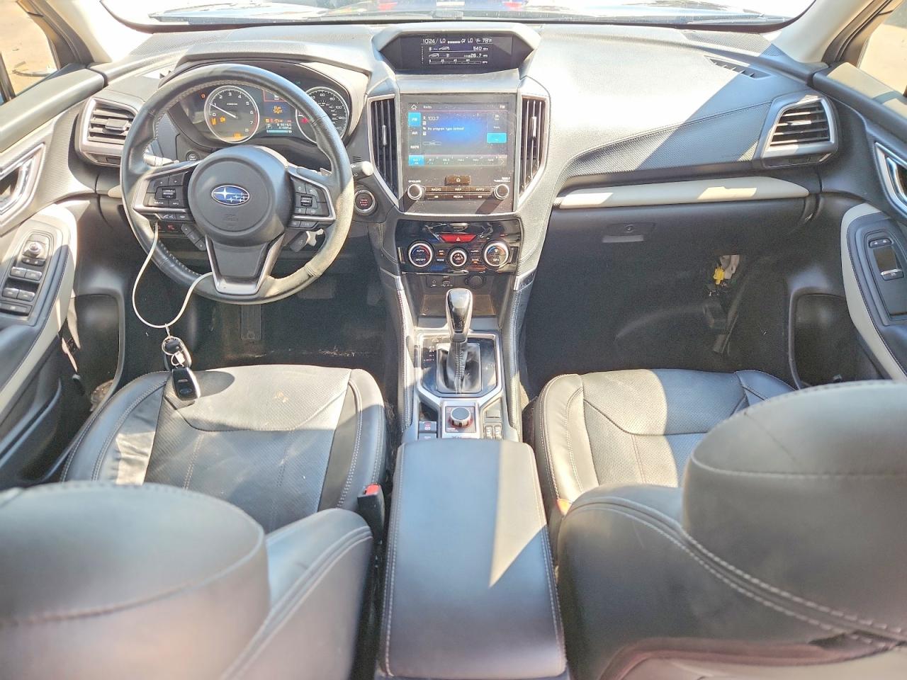 2024 Subaru Forester Limited Угольный vin: JF2SKALC8RH429045