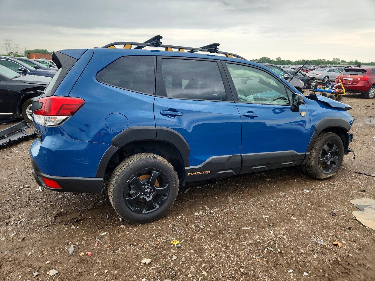2022 Subaru Forester Wilderness Blue vin: JF2SKAMC0NH423247