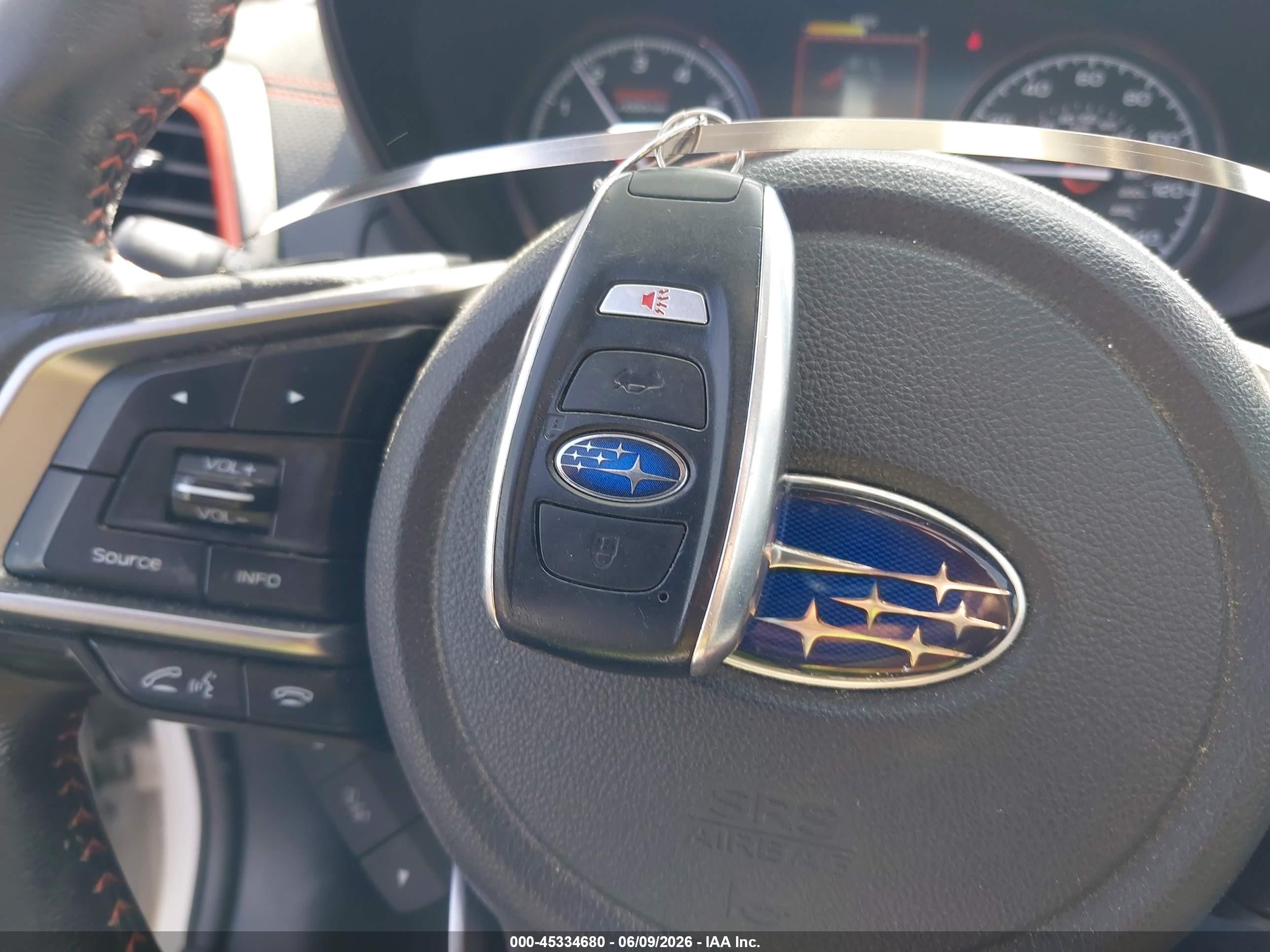 2020 Subaru Forester Sport White vin: JF2SKAMC1LH432682