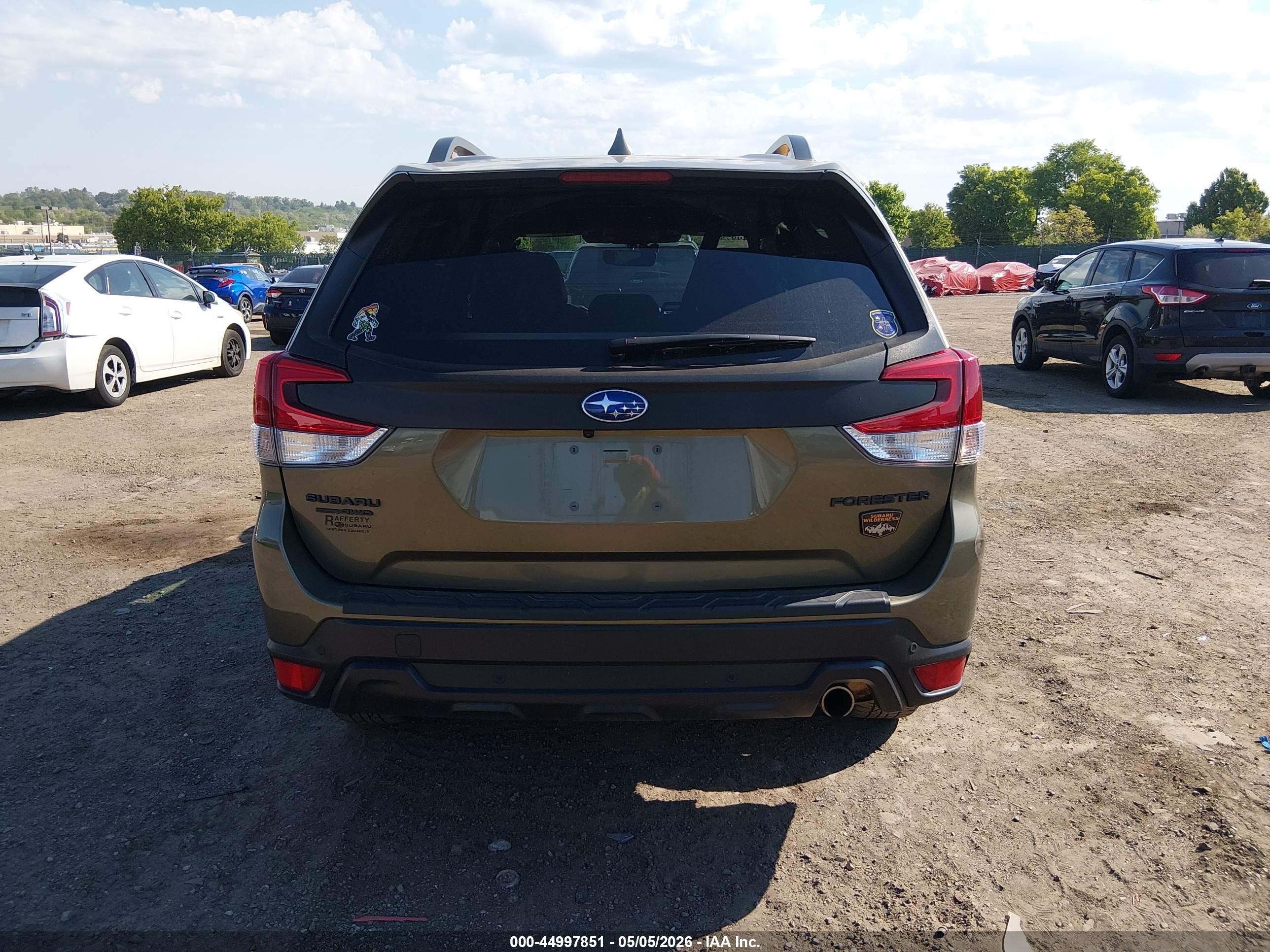 2022 Subaru Forester Wilderness Green vin: JF2SKAMC4NH515719