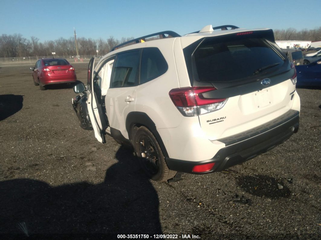 2022 Subaru Forester Wilderness White vin: JF2SKAMC8NH432424