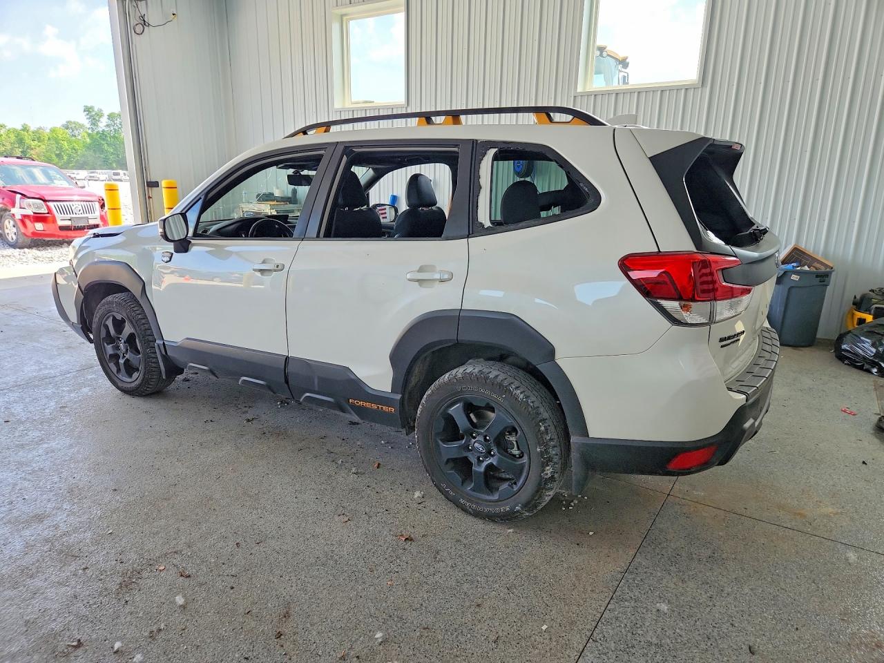 2022 Subaru Forester Wilderness White vin: JF2SKAMCXNH498067