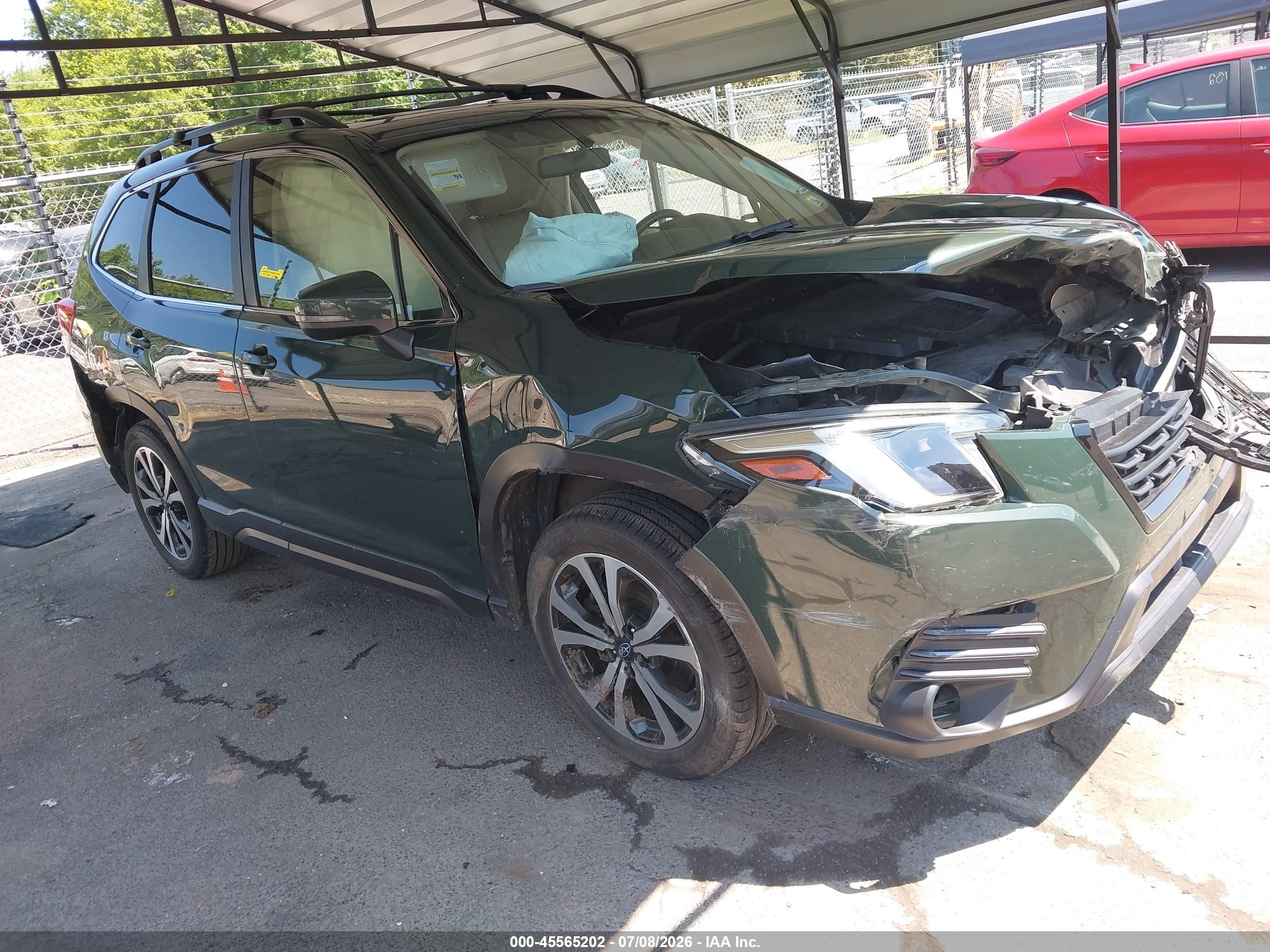2022 Subaru Forester Limited Green vin: JF2SKAPC5NH458474