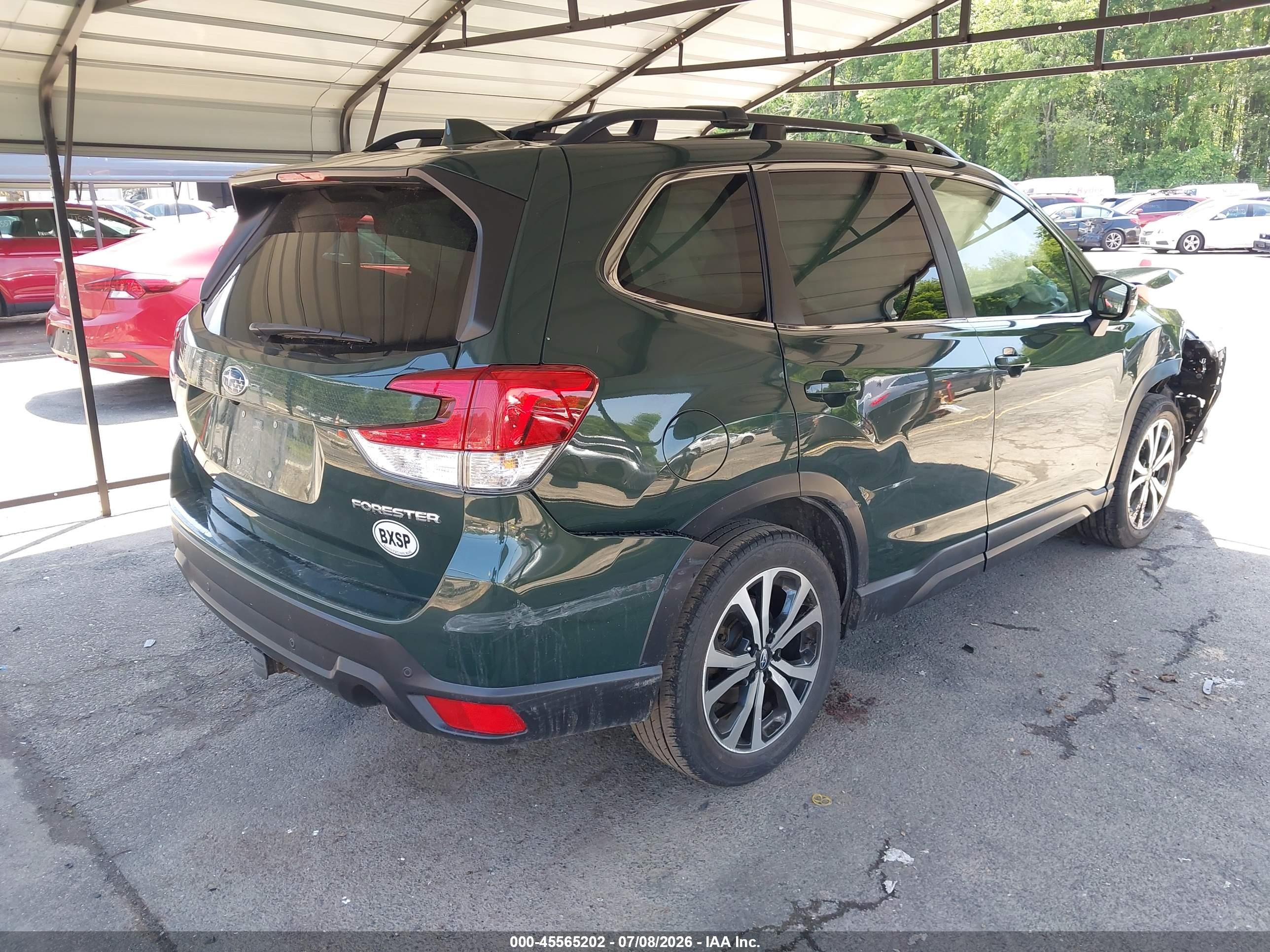 2022 Subaru Forester Limited Green vin: JF2SKAPC5NH458474