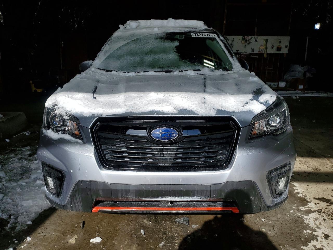 2019 Subaru Forester Sport Silver vin: JF2SKAPC9KH581724