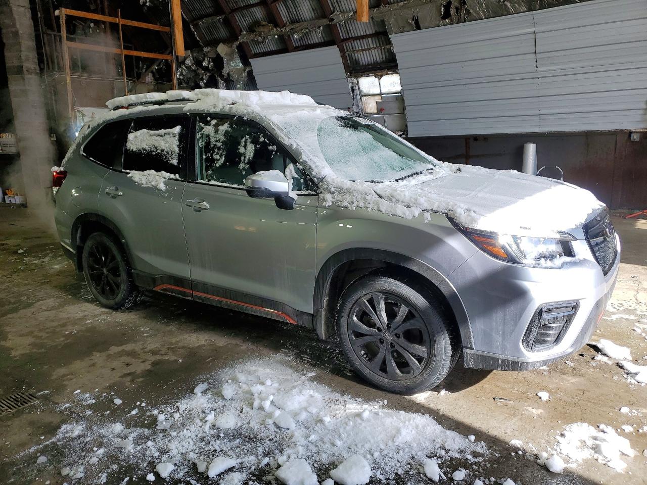 2019 Subaru Forester Sport Silver vin: JF2SKAPC9KH581724