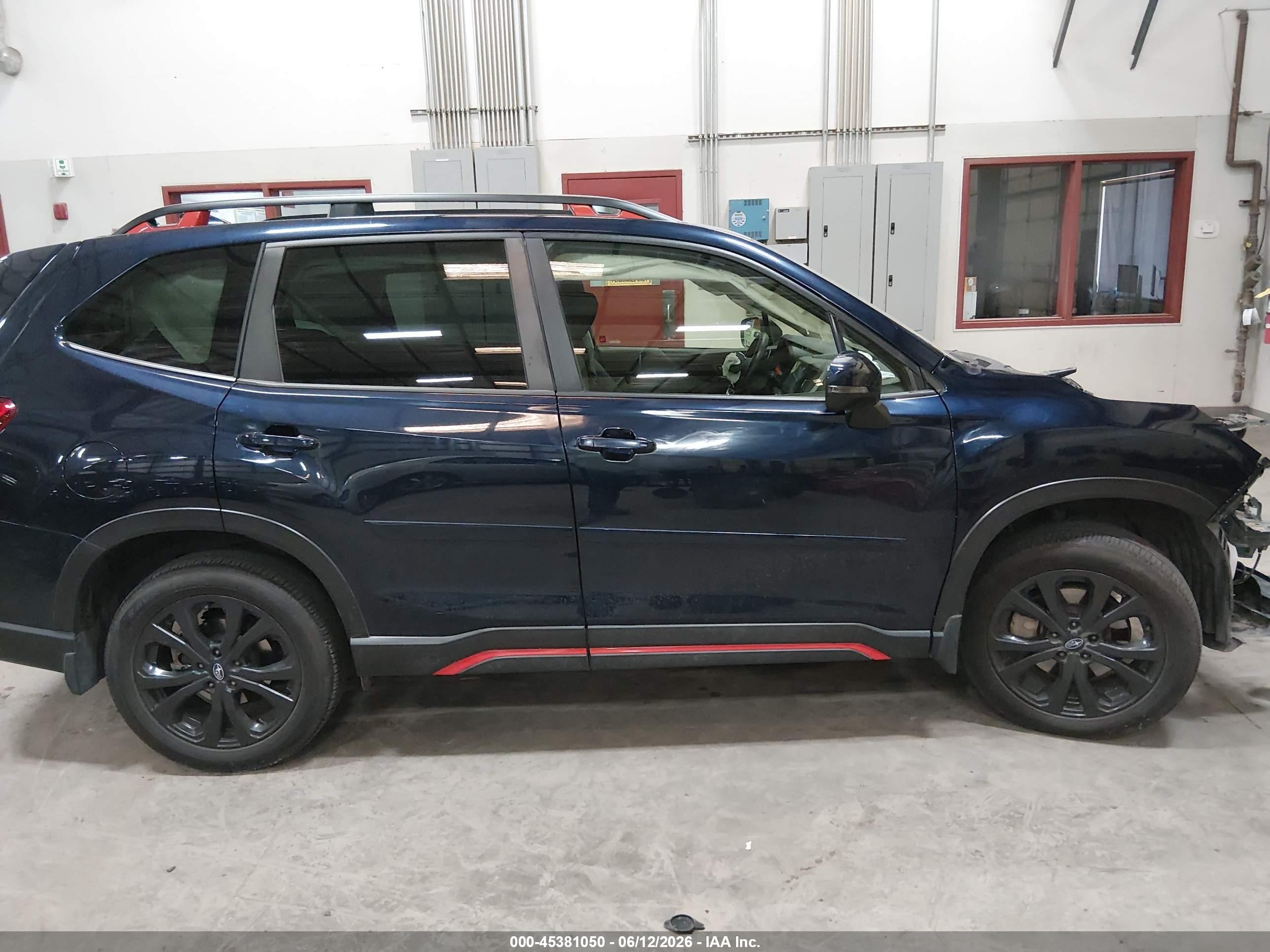 2021 Subaru Forester Sport Blue vin: JF2SKARC1MH440758