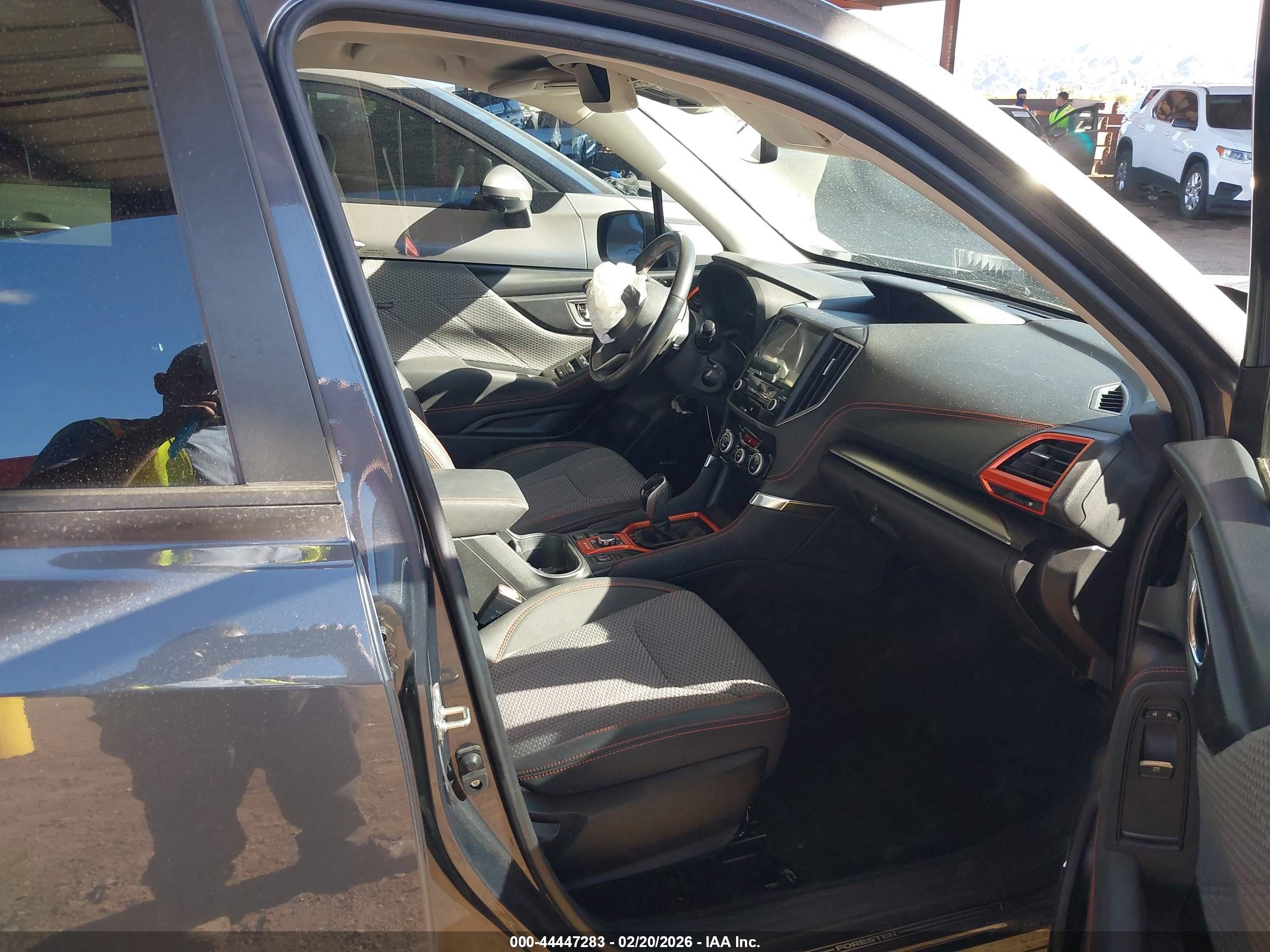 2021 Subaru Forester Sport Gray vin: JF2SKARC4MH500709