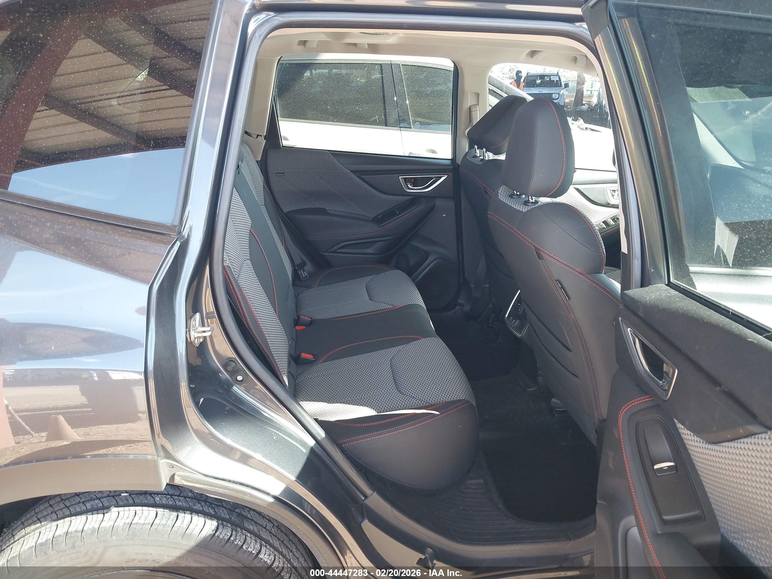 2021 Subaru Forester Sport Gray vin: JF2SKARC4MH500709