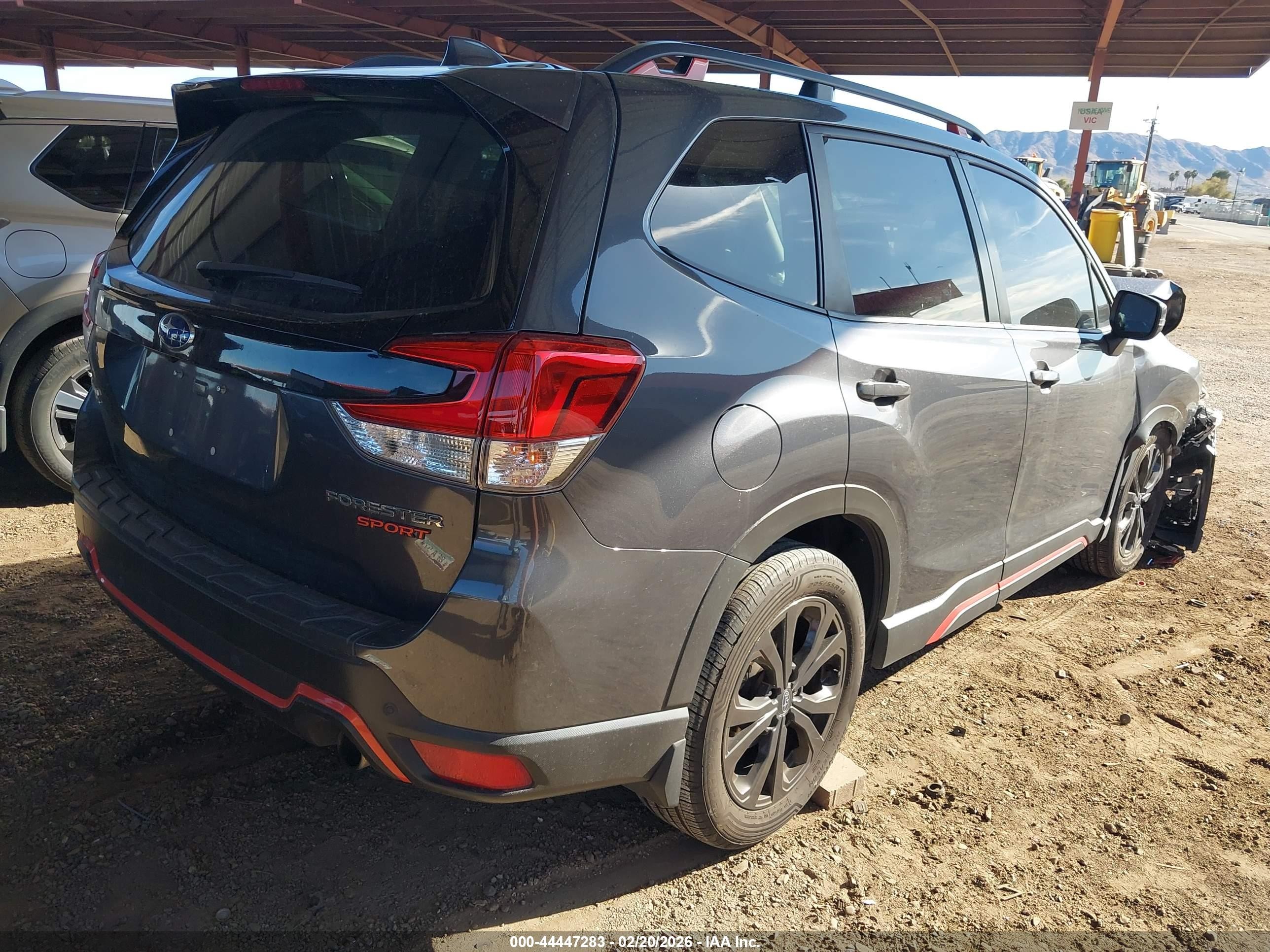 2021 Subaru Forester Sport Gray vin: JF2SKARC4MH500709