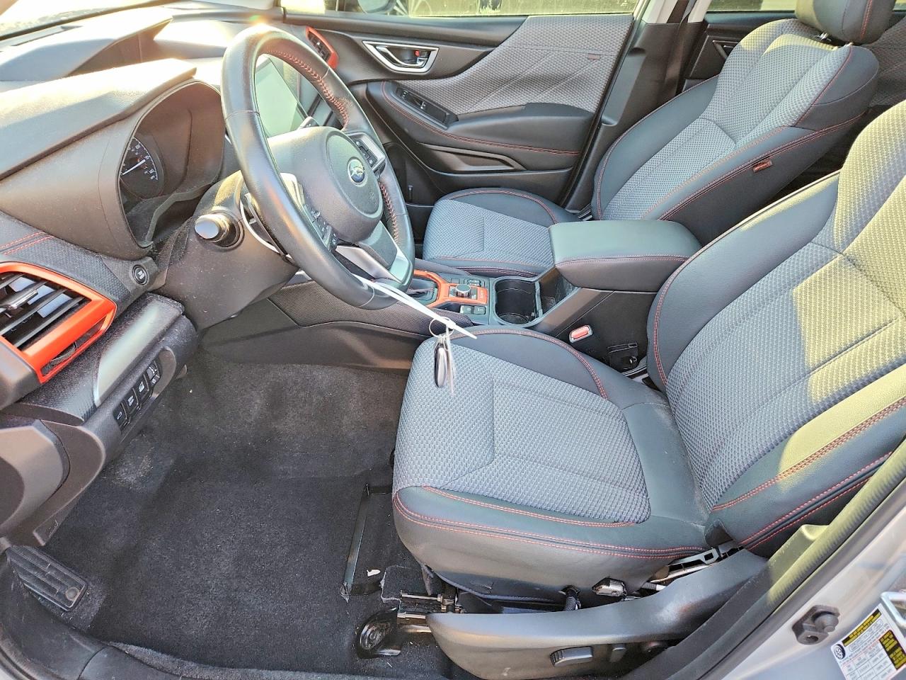 2021 Subaru Forester Sport Серебряный vin: JF2SKARC6MH579476