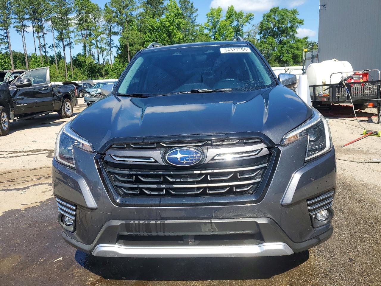 2022 Subaru Forester Touring Charcoal vin: JF2SKARC8NH419391