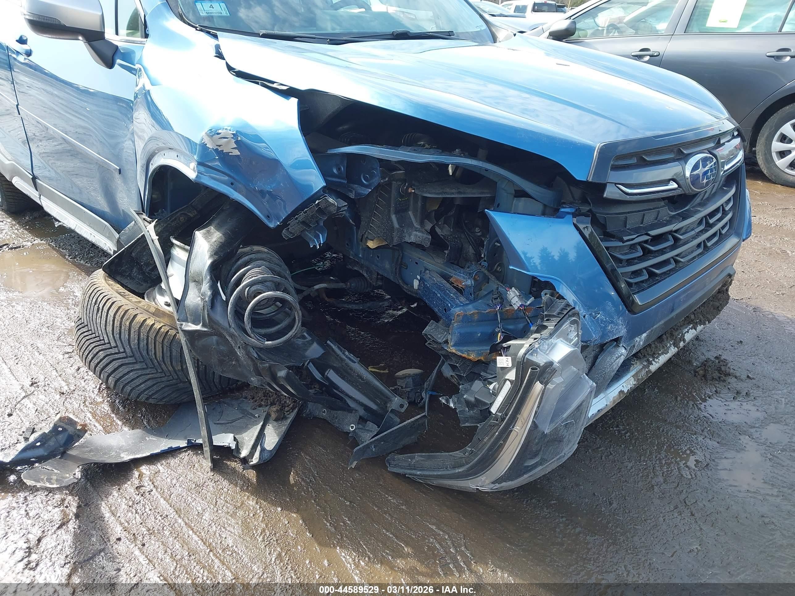2022 Subaru Forester Touring Blue vin: JF2SKARC9NH432330