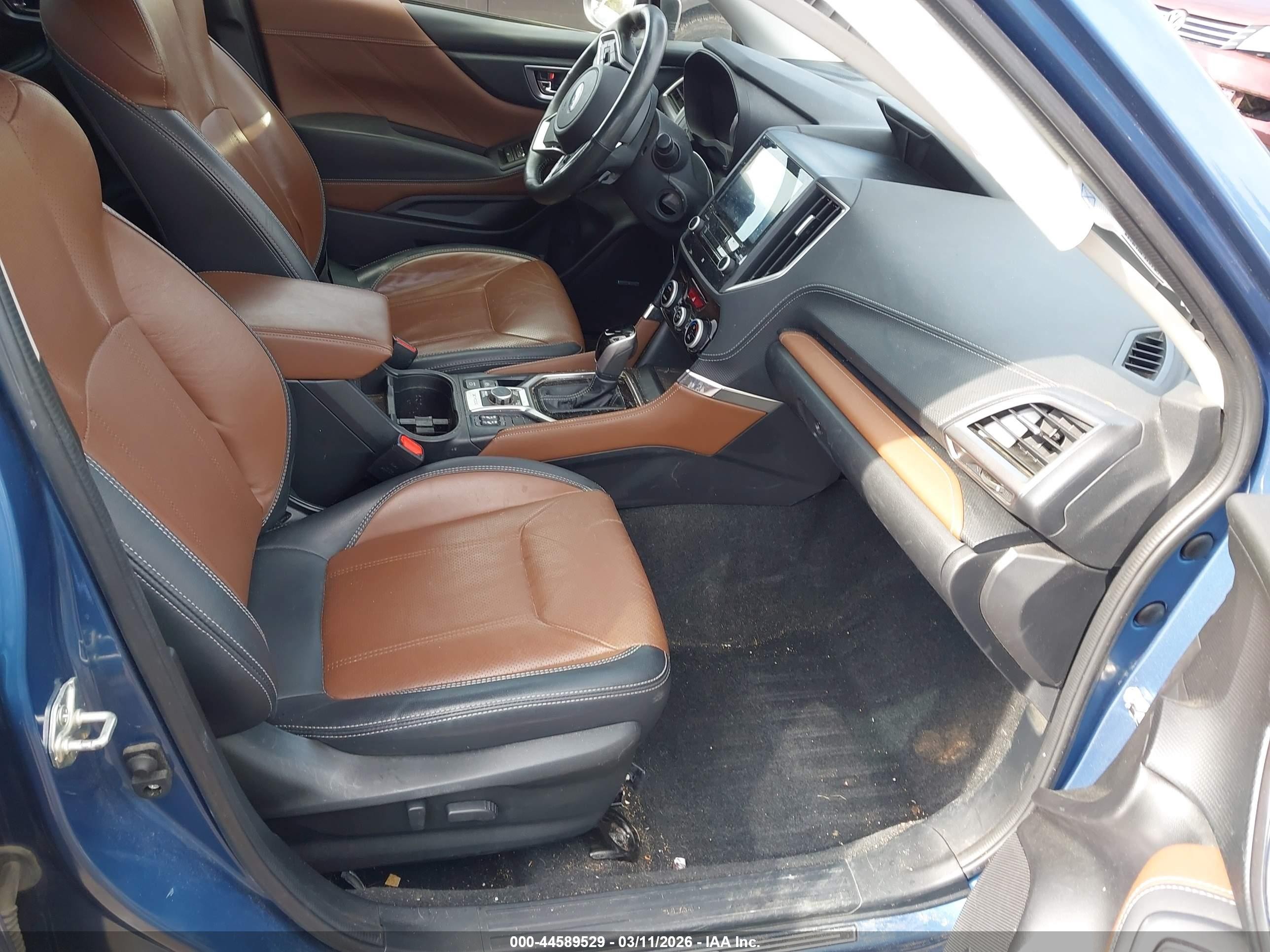 2022 Subaru Forester Touring Blue vin: JF2SKARC9NH432330