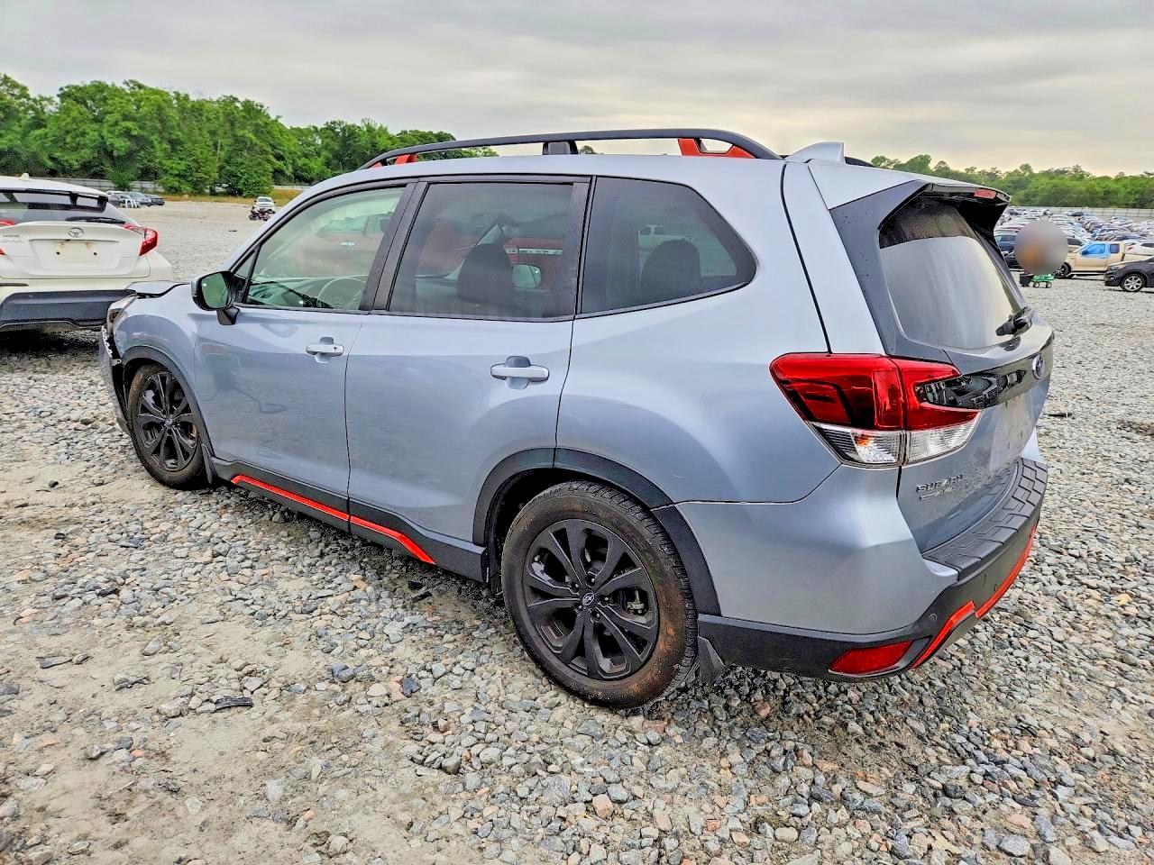 2020 Subaru Forester Sport Silver vin: JF2SKARCXLH581021