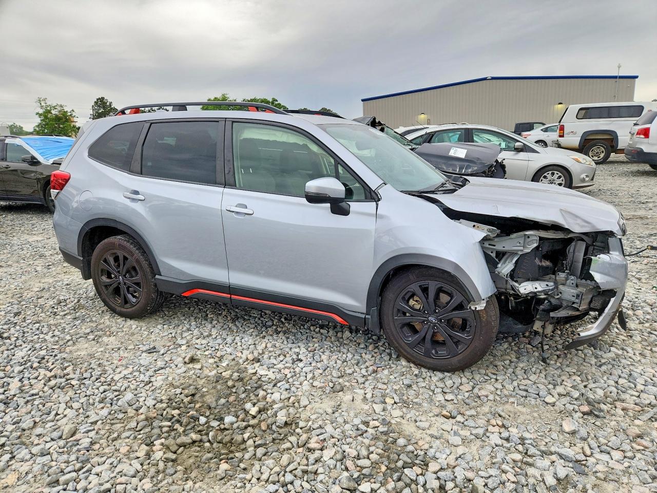2020 Subaru Forester Sport Silver vin: JF2SKARCXLH581021
