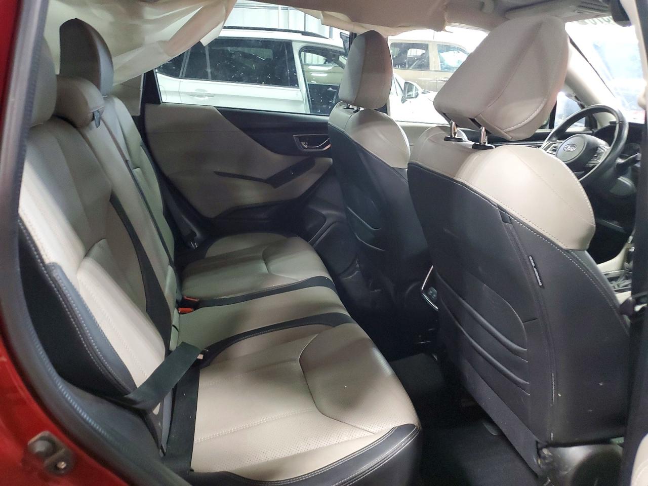 2021 Subaru Forester Limited Красный vin: JF2SKASC2MH535761