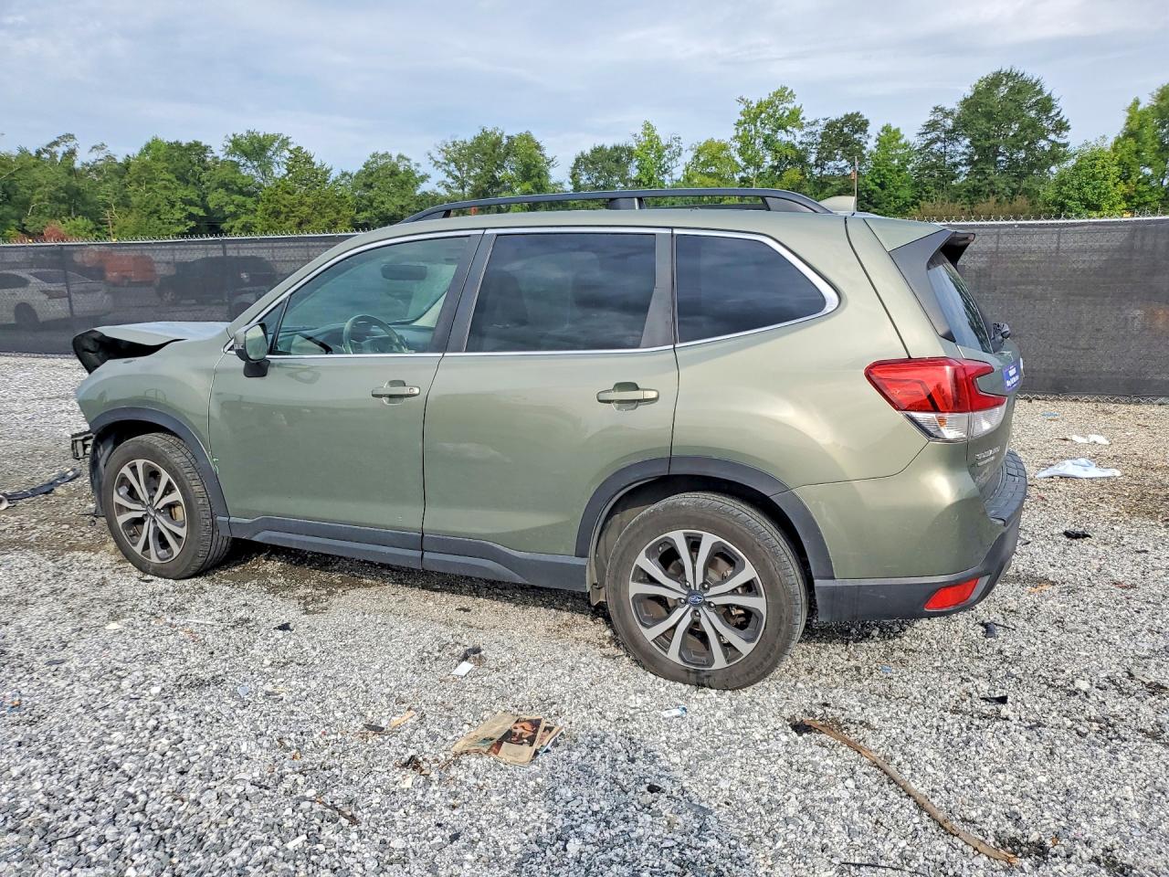 2020 Subaru Forester Limited Green vin: JF2SKASC4LH434607