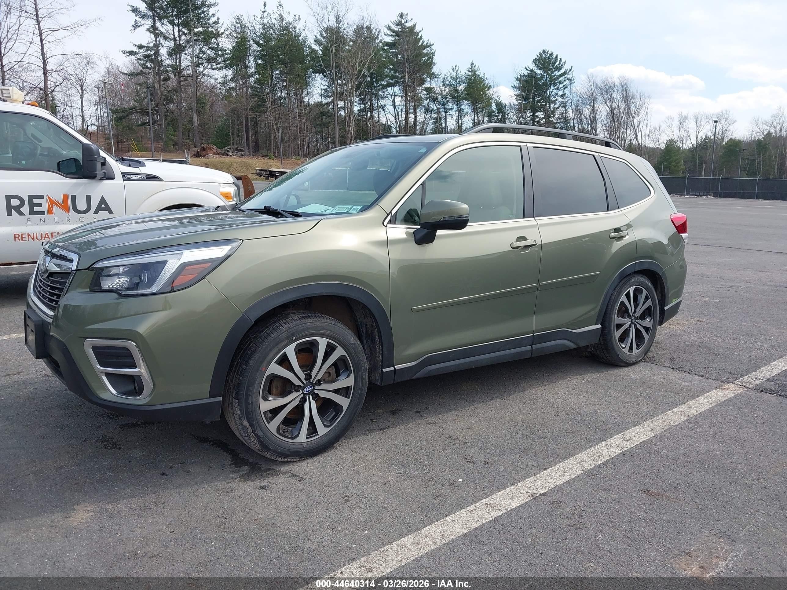 2021 Subaru Forester Limited Green vin: JF2SKASC7MH480871