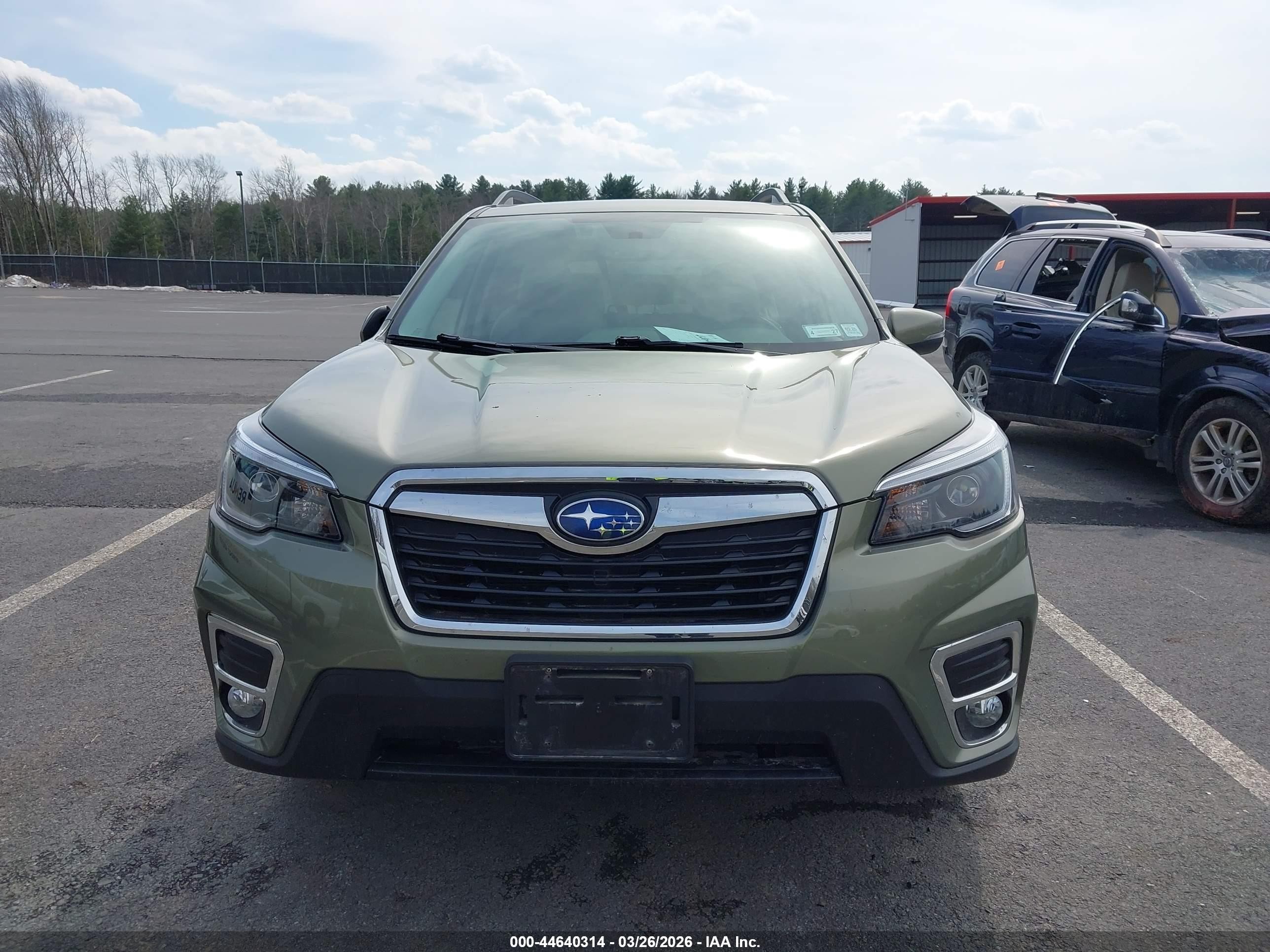 2021 Subaru Forester Limited Green vin: JF2SKASC7MH480871