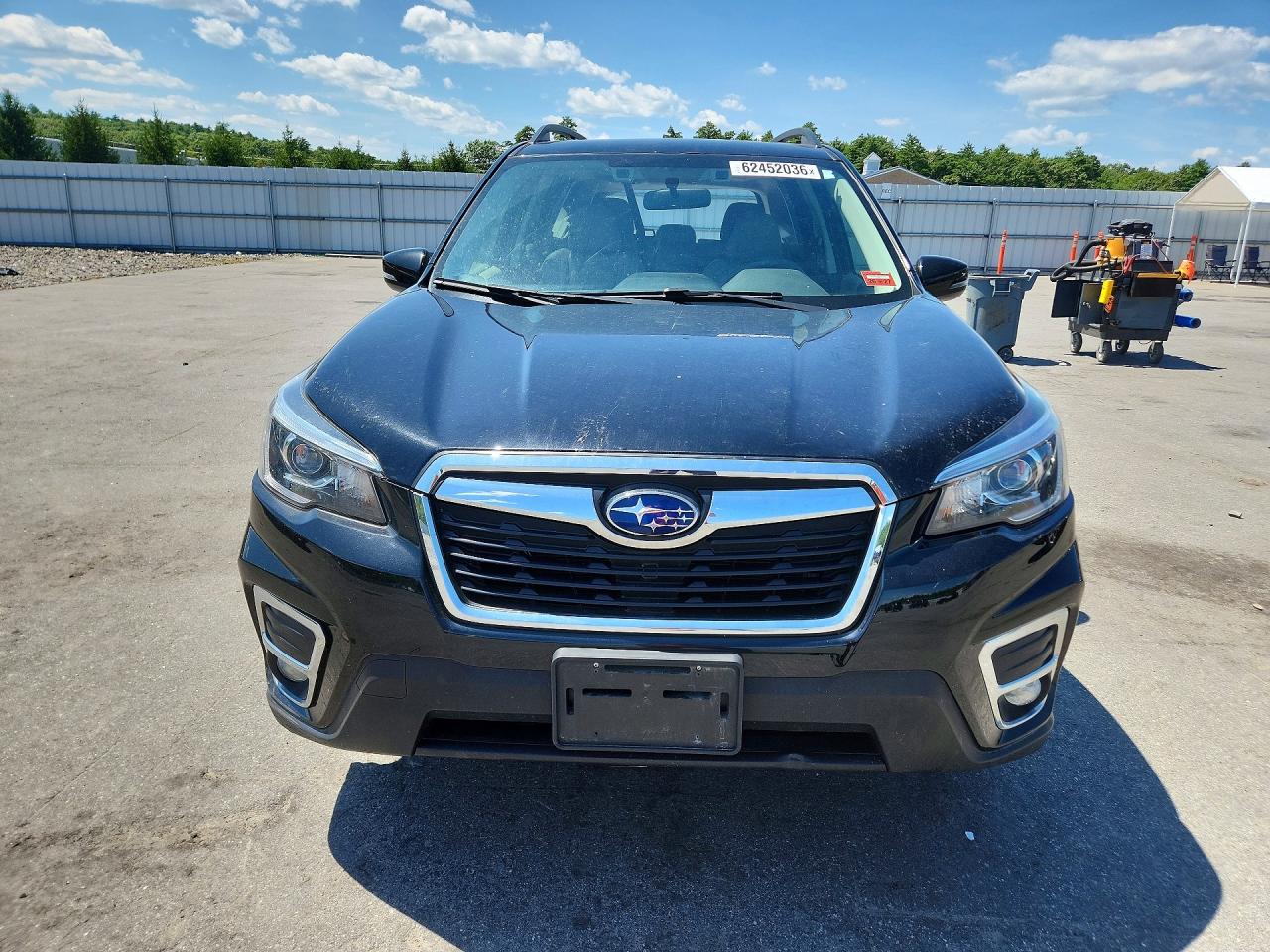 2020 Subaru Forester Limited Черный vin: JF2SKAUC2LH445005