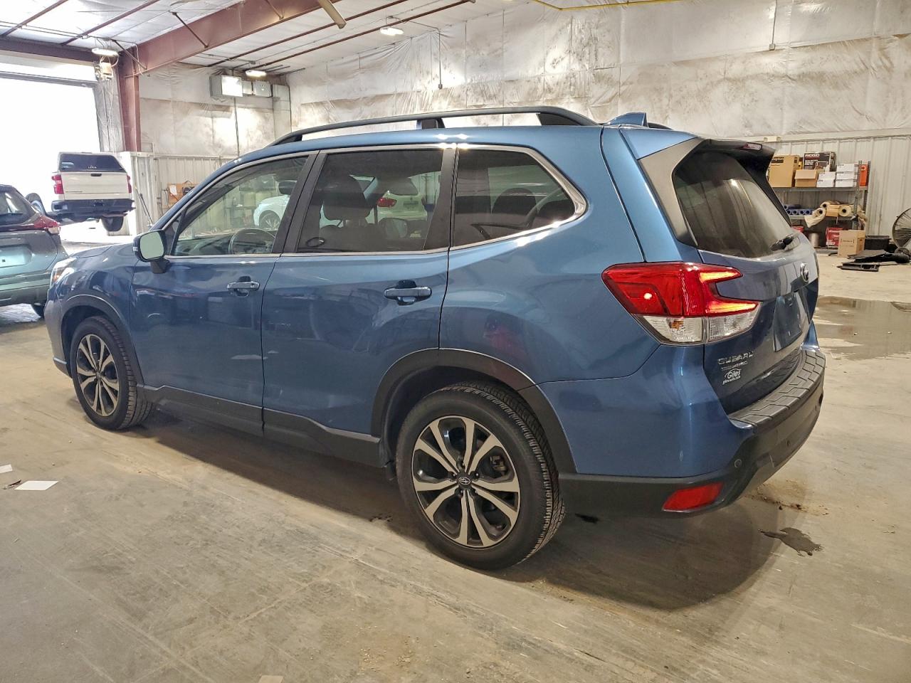 2021 Subaru Forester Limited Синий vin: JF2SKAUC9MH406364