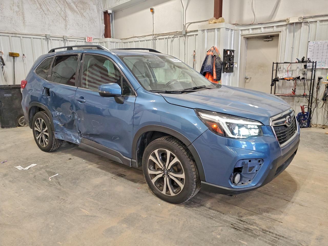 2021 Subaru Forester Limited Синий vin: JF2SKAUC9MH406364