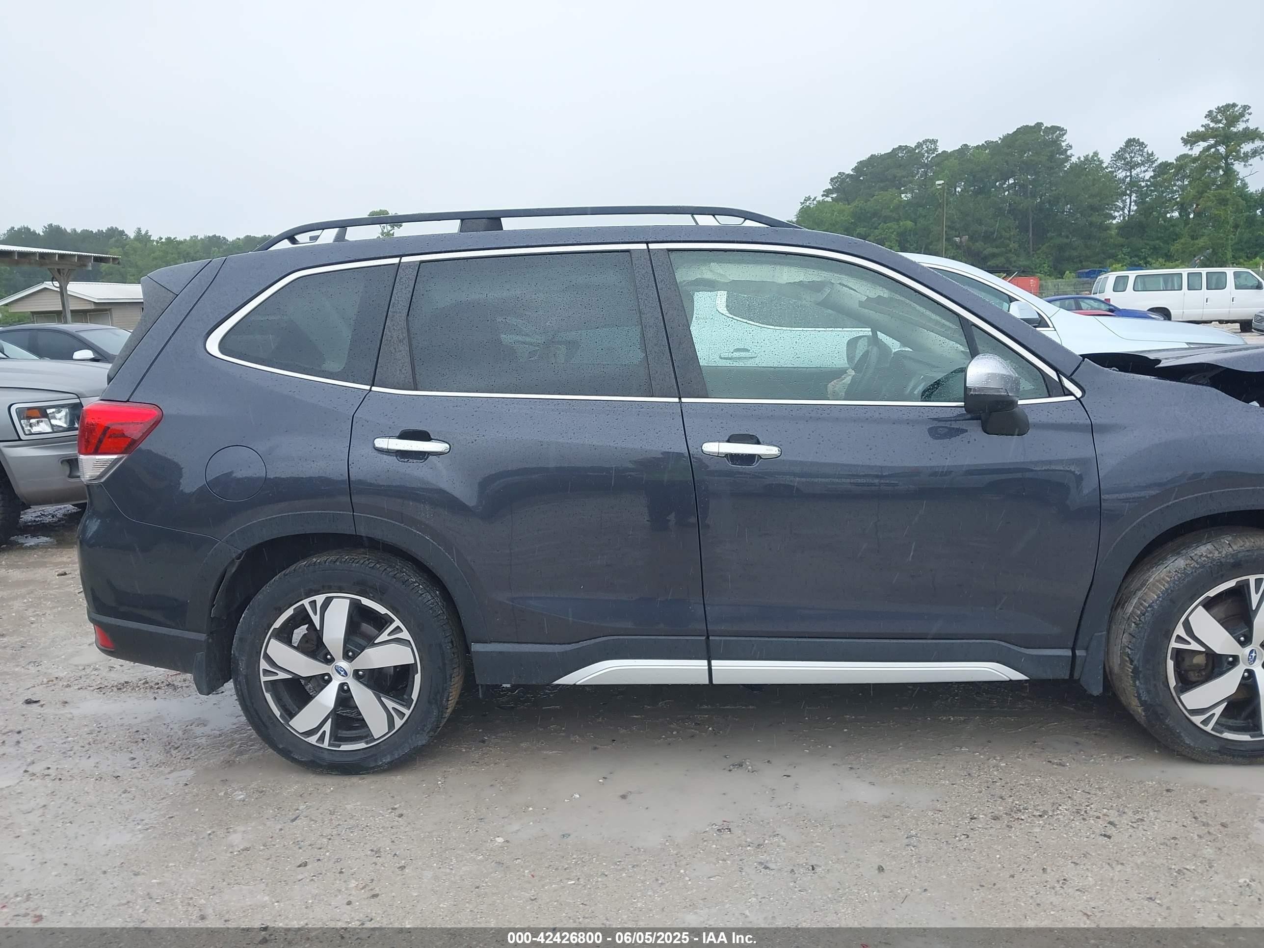 JF2SKAWC7KH496625 — 2019 SUBARU FORESTER History & VIN | AutoHelperBot