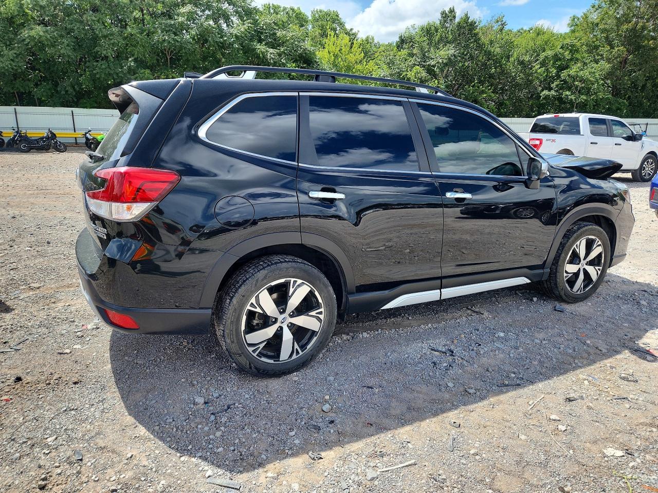2019 Subaru Forester Touring Black vin: JF2SKAWCXKH430084
